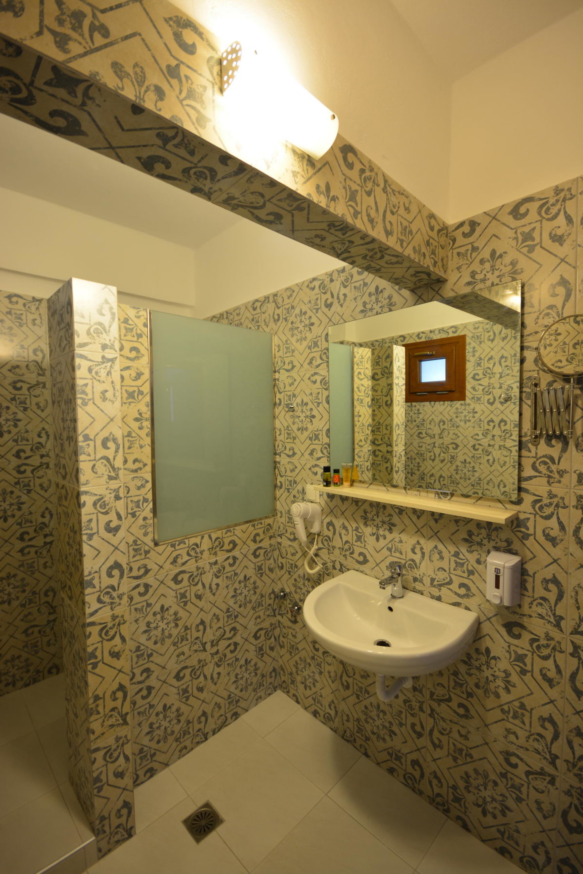 

Torino - Heraklion - Spiros Soula Family Hotel and Suites