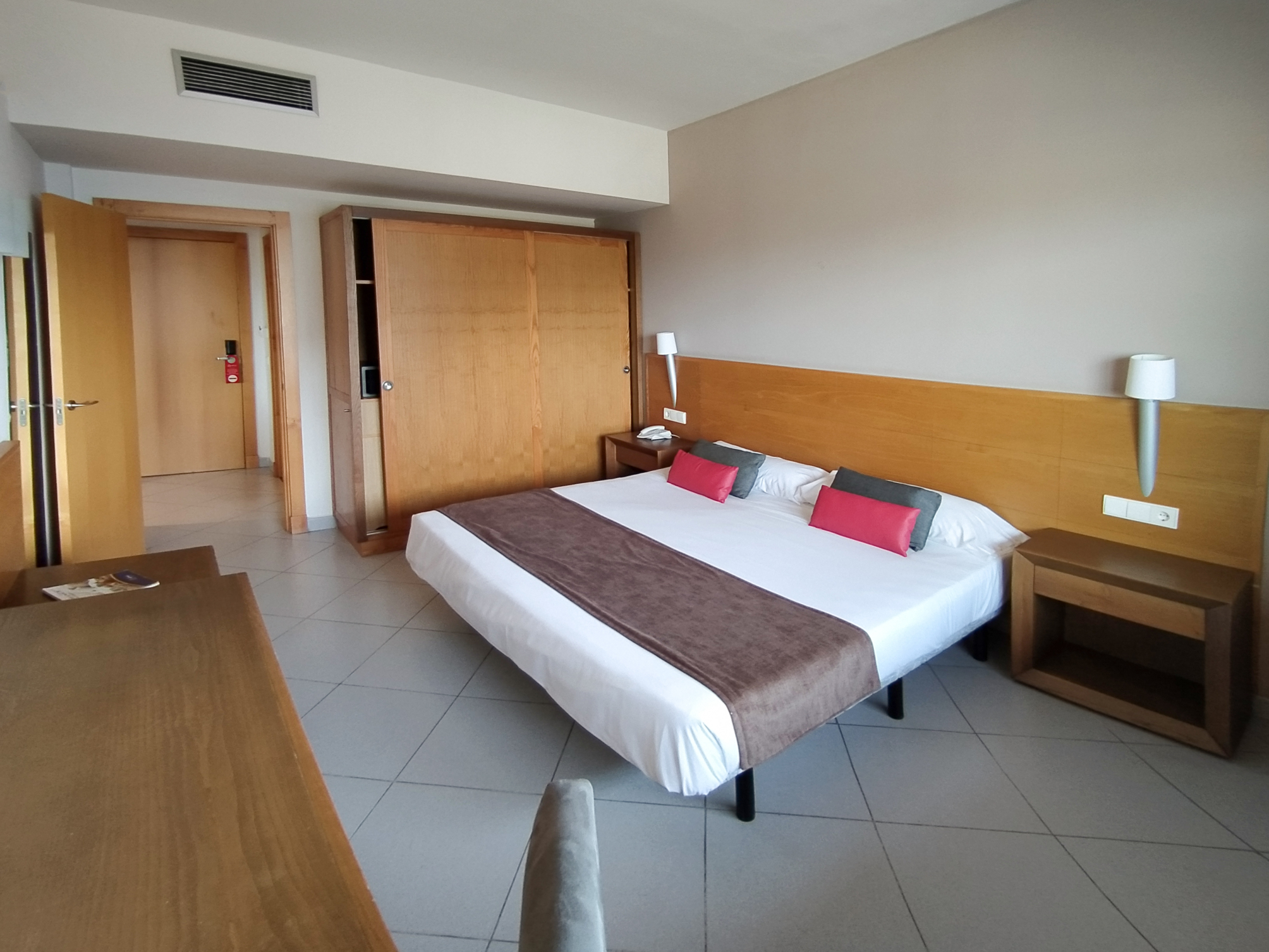 

Napoli - La Línea de la Concepción - Ohtels Campo de Gibraltar