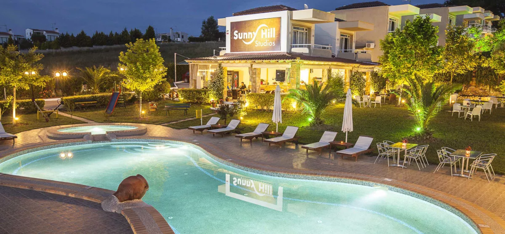 

Venezia - Sani Beach - Sunny Hill Studios
