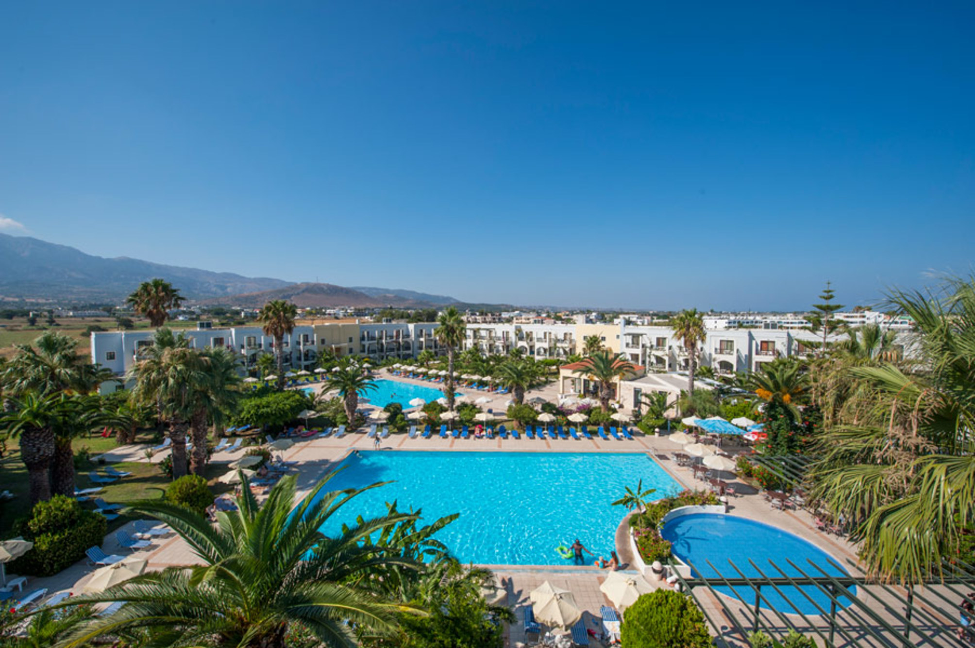 

Trieste - Tigaki - Tigaki Beach Hotel