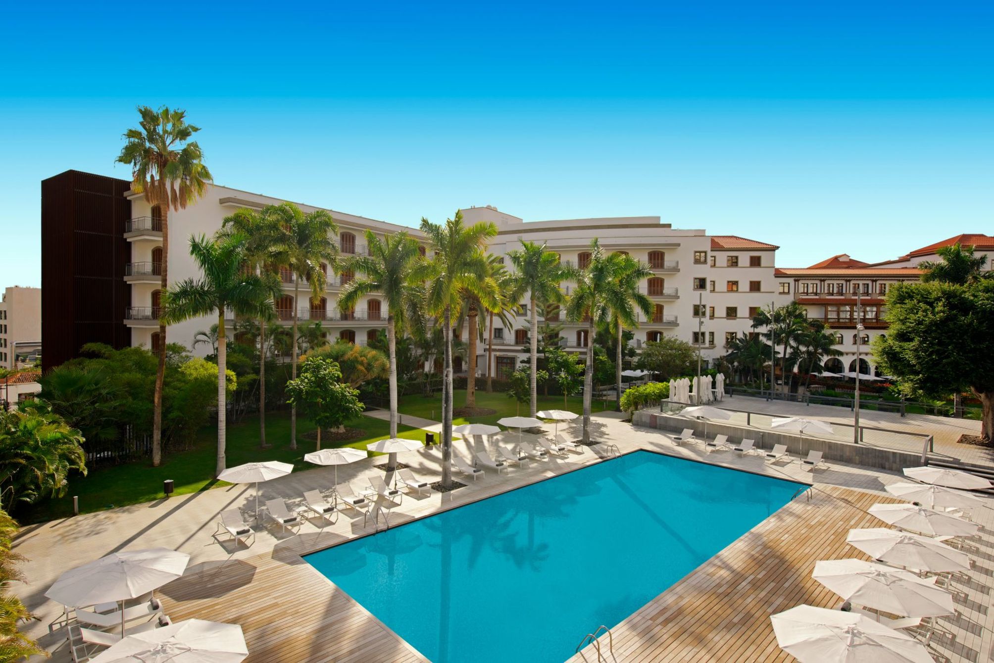 

Alghero - Santa Cruz de Tenerife - Iberostar Heritage Grand Mencey