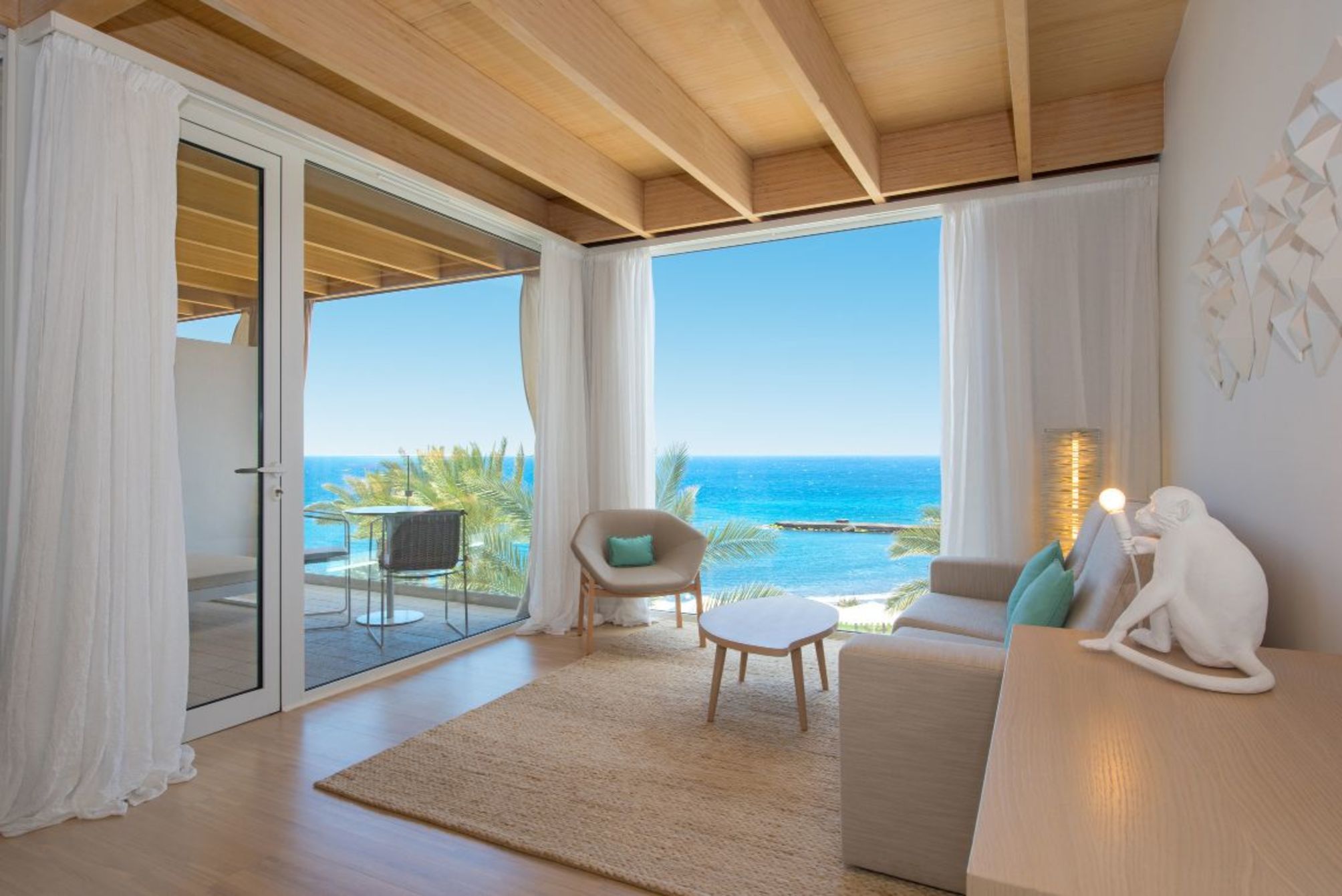 Suite with sea view