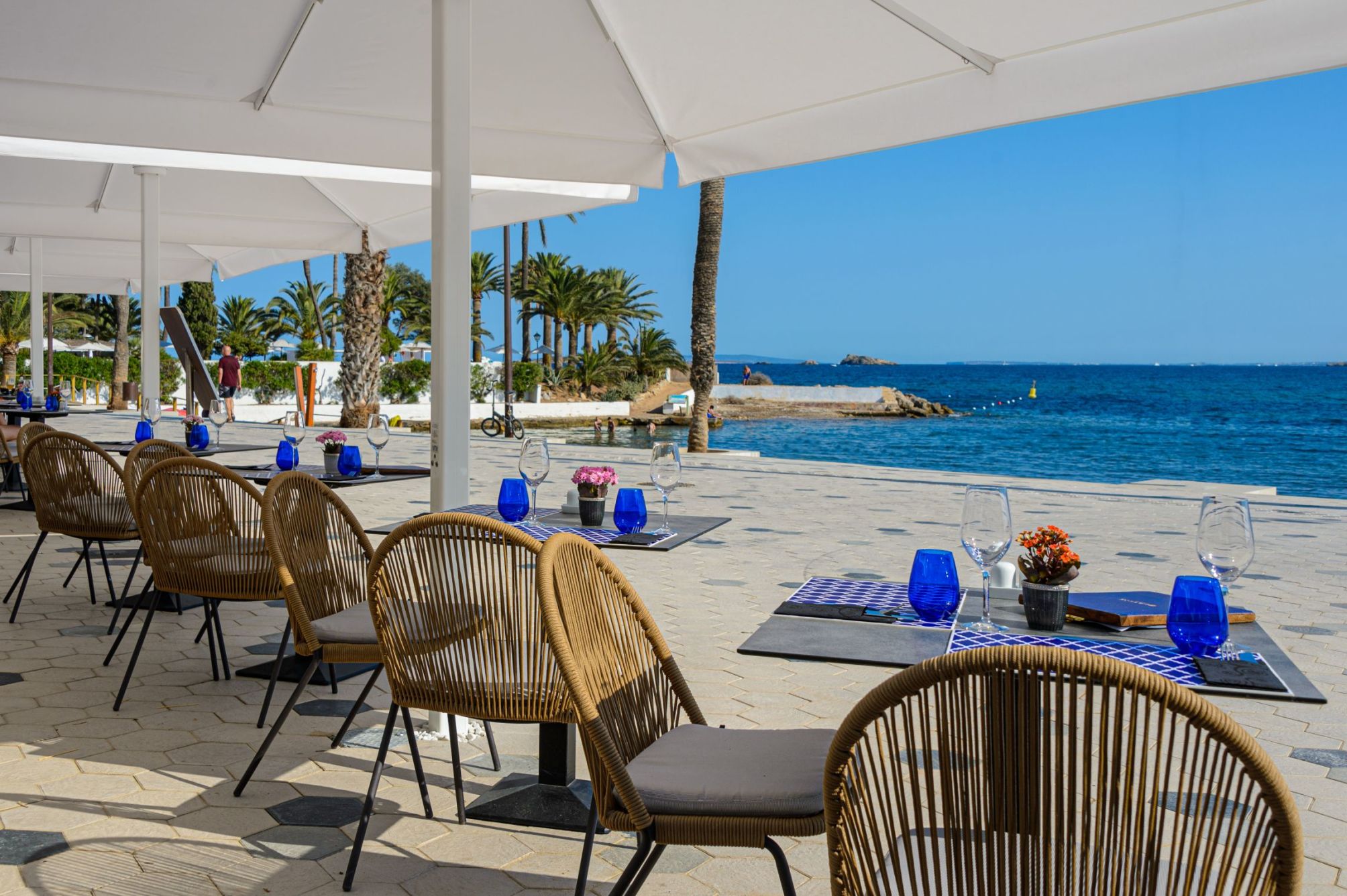 

Pisa - Playa d'en Bossa, Ibiza - Hotel Vibra Maritimo