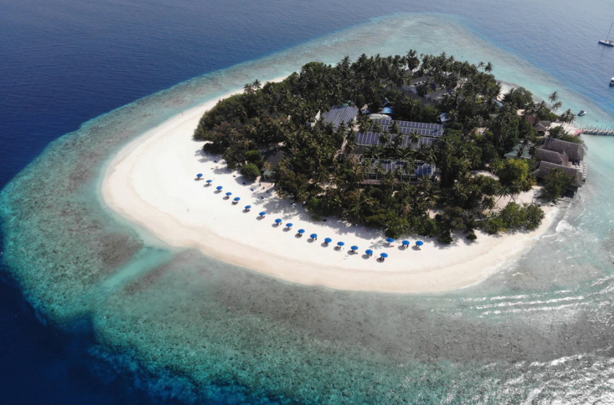 

Cagliari - North Male Atoll - Malahini Kuda Bandos Resort