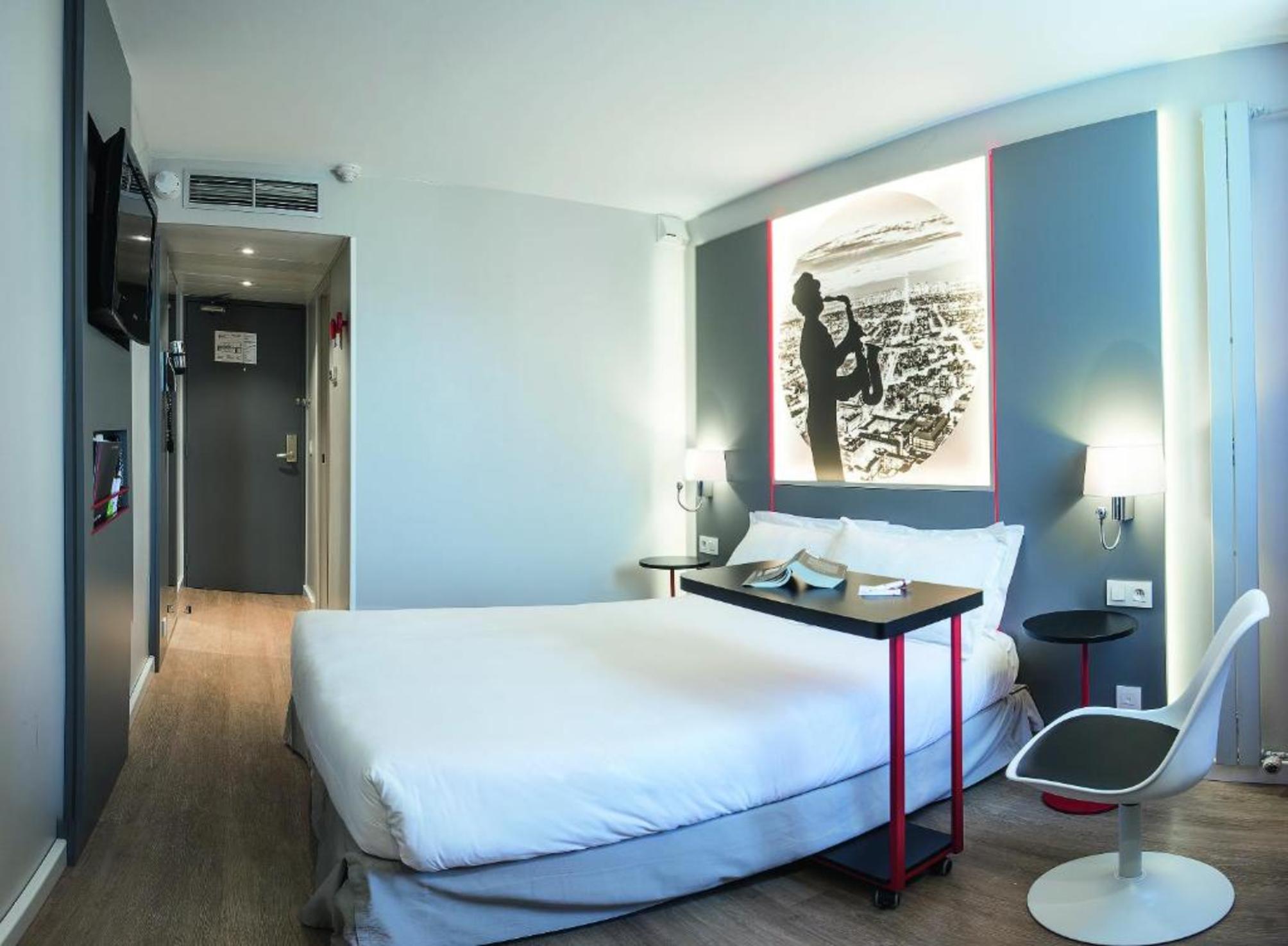 

Milano - Clichy - Kyriad Paris Saint Ouen