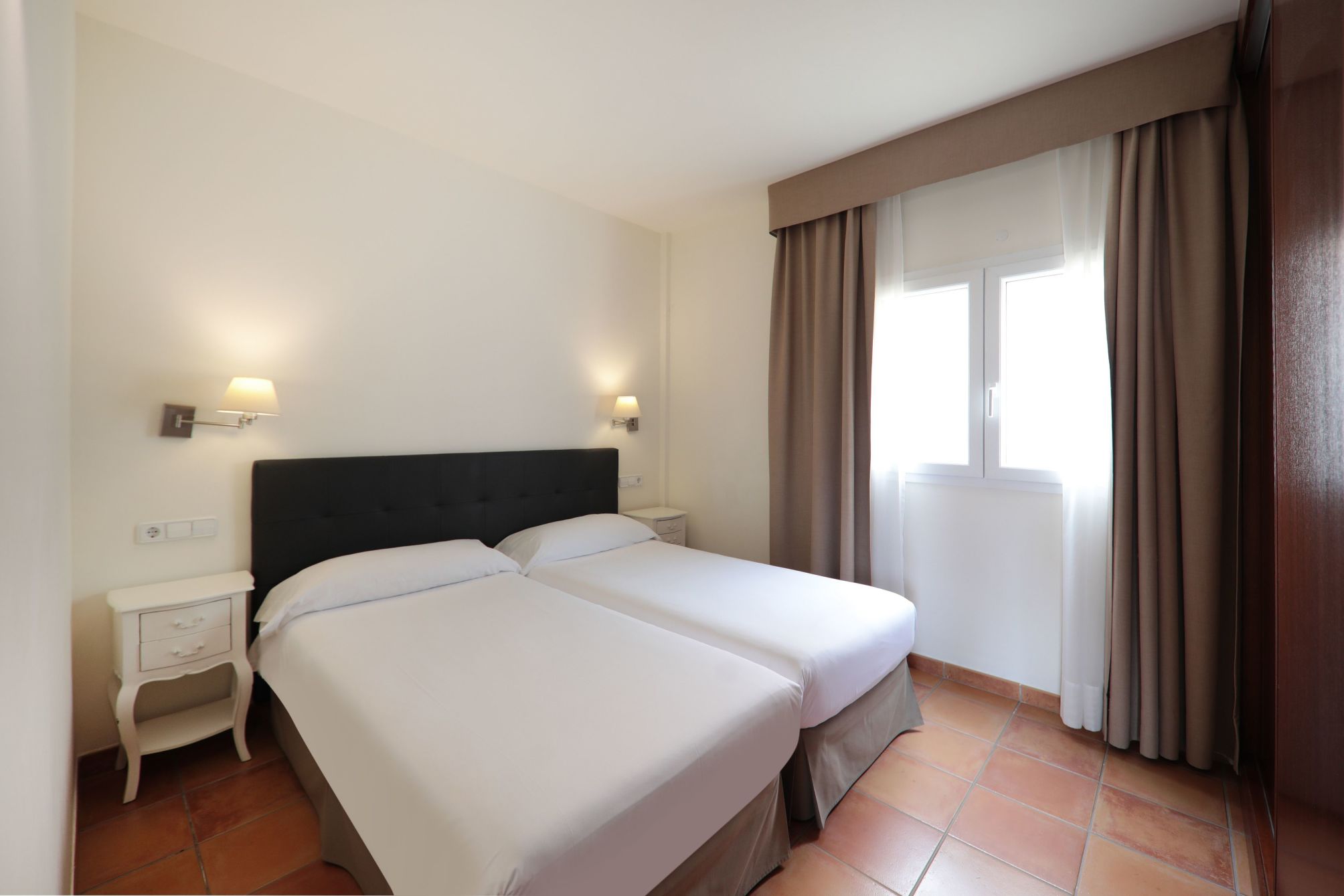 

Bologna - Andratx - Hotel La Pérgola Mallorca