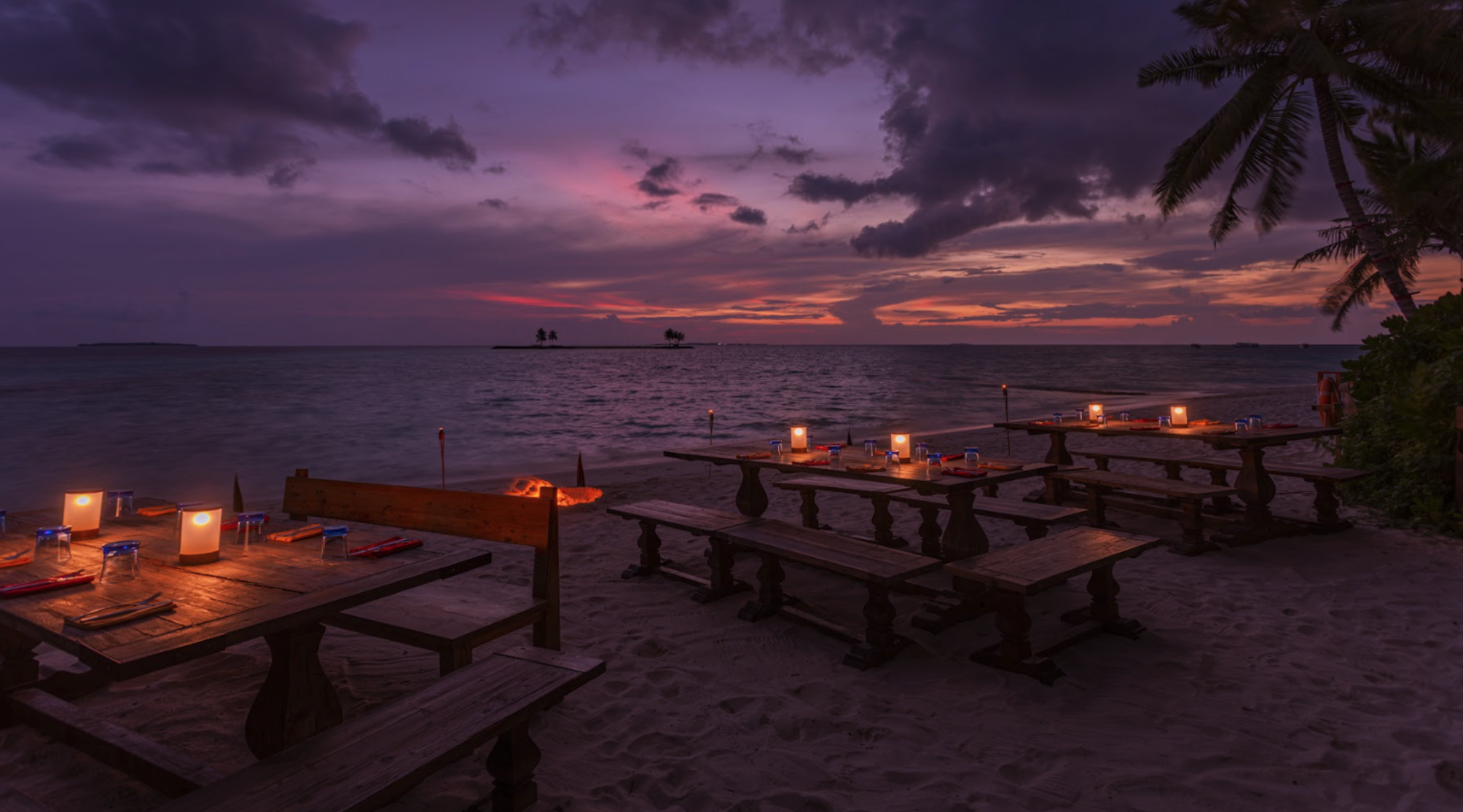 

Venezia - Meedhupparu - The Standard, Huruvalhi Maldives