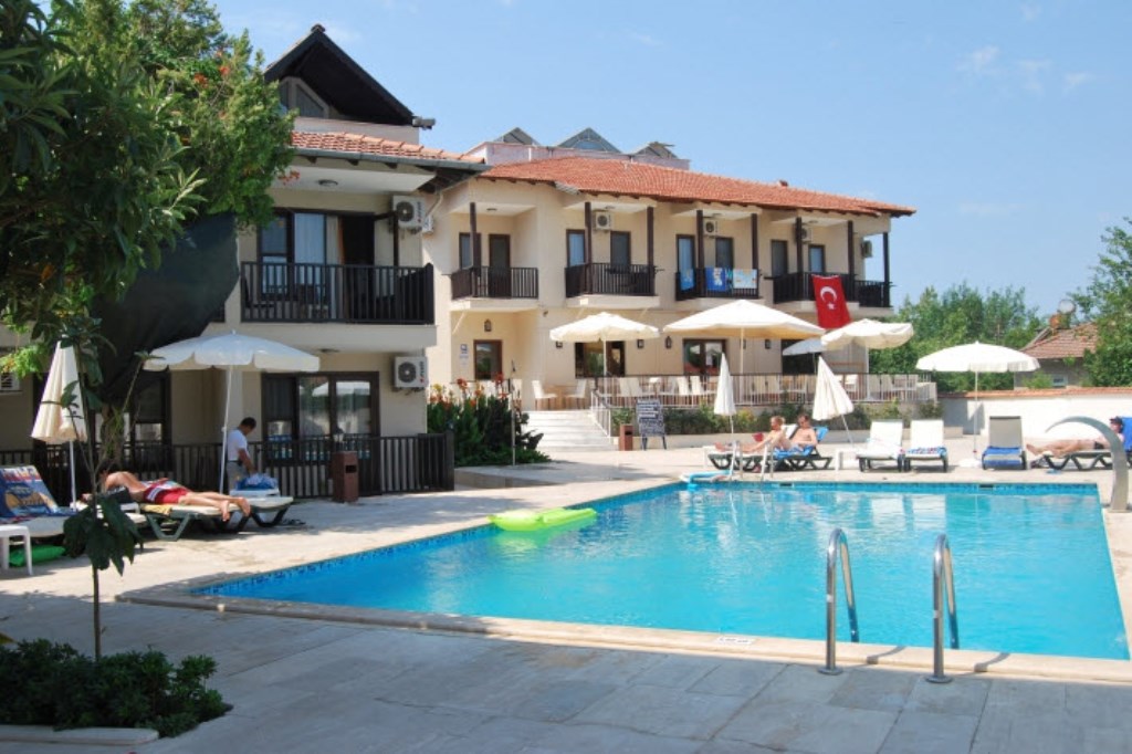 

Roma - Dalyan - Hotel Binlik