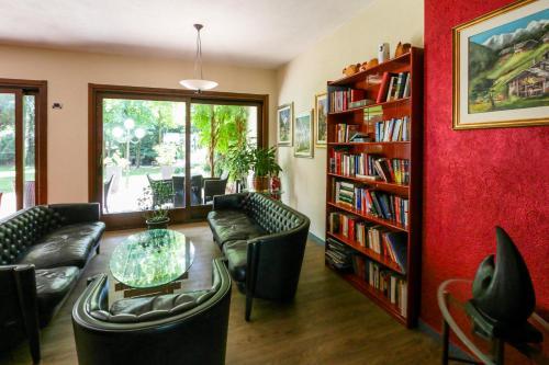 

Brindisi - Aosta - Hotel Miage