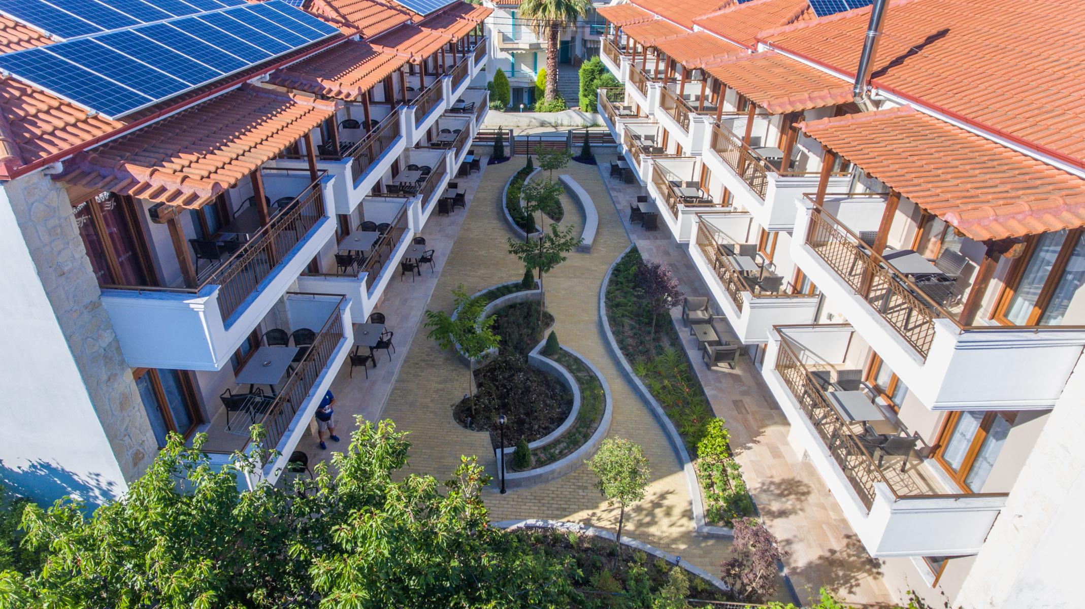 

Bari - Kassandra - Paliouri - Apanemia by Flegra Hotels