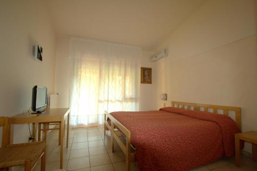 

Lamezia Terme - Gargnano - Hotel Adria & Resort
