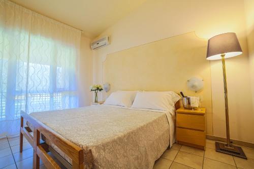 

Cagliari - Gargnano - Hotel Adria & Resort