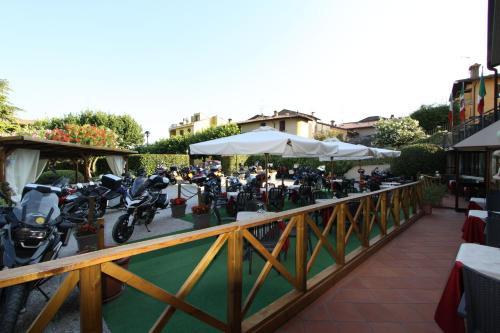 

Venezia - Gargnano - Hotel Adria & Resort