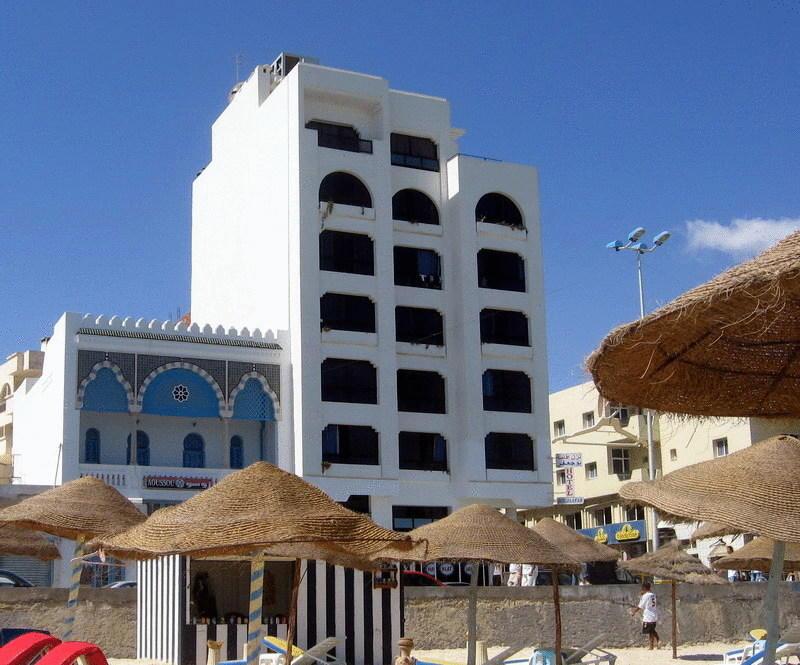 

Roma - Monastir, Tunisia - Residence Boujaafar