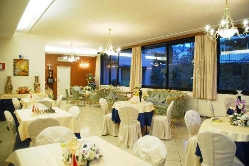 

Palermo - Pistoia - Hotel Flowers
