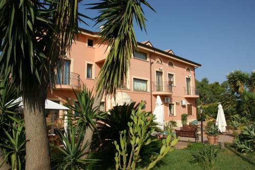 

Venezia - Isola di Capo Rizzuto - Villa Aurora