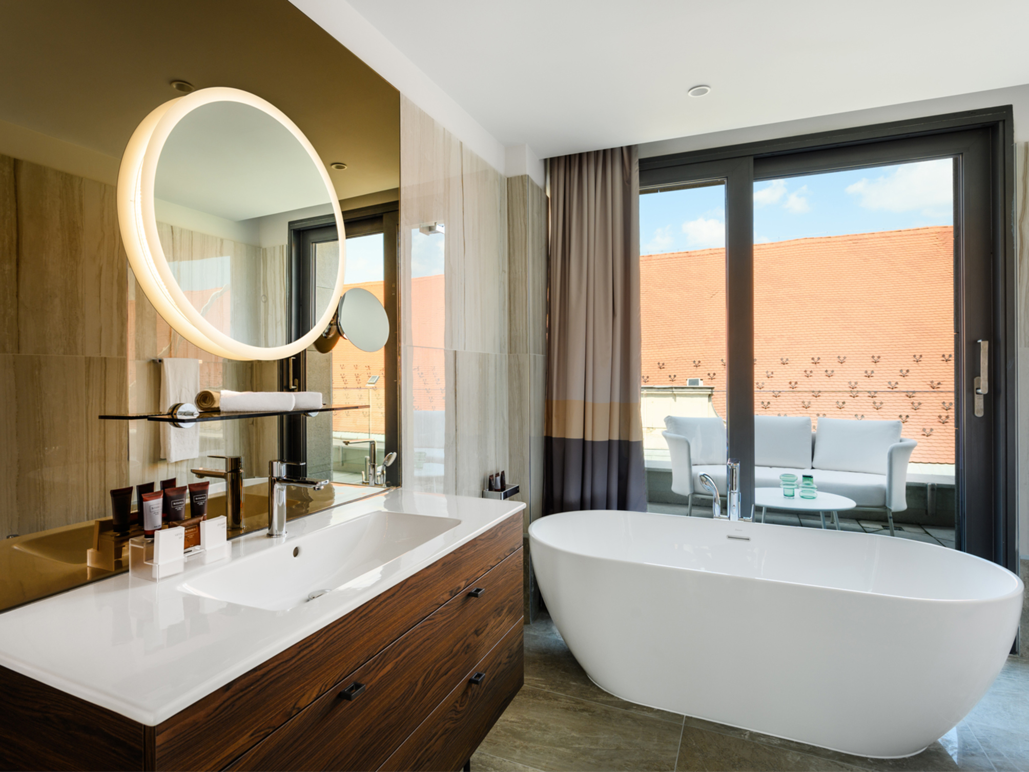 Ejecutiva doble con terraza