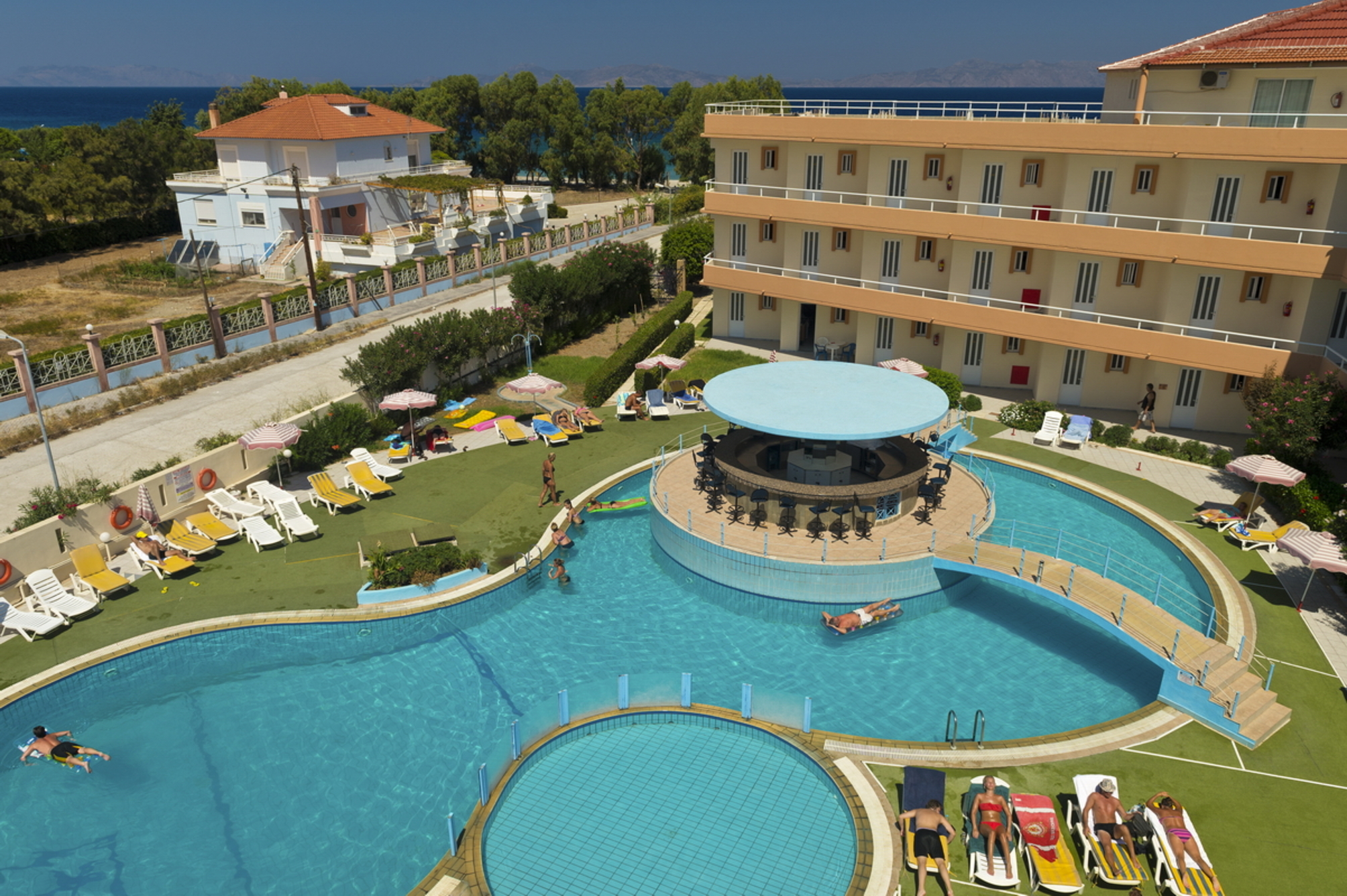 

Milano - Ialyssos - Bayside Hotel Katsaras
