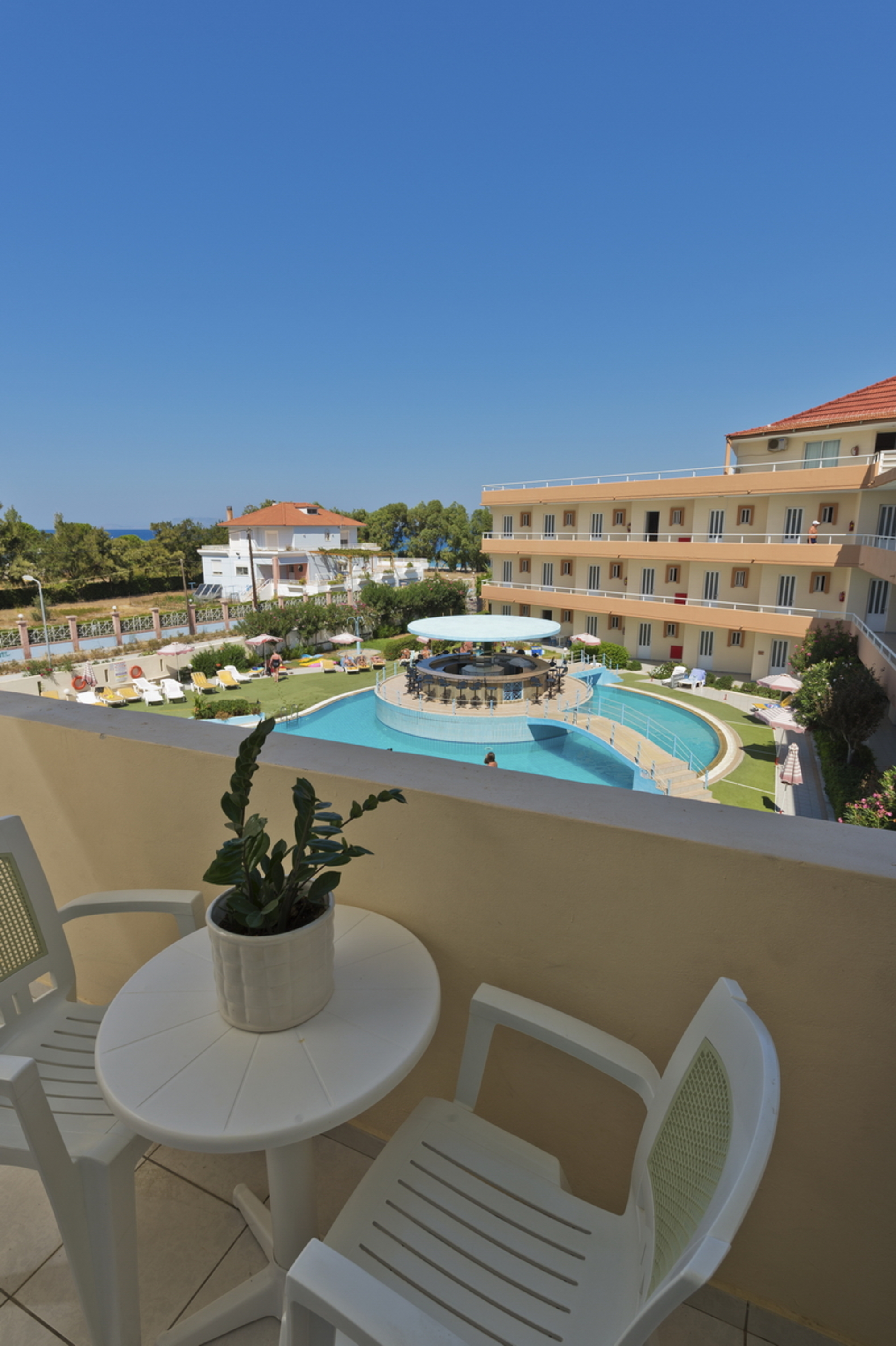 

Roma - Paradisi - Bayside Hotel Katsaras
