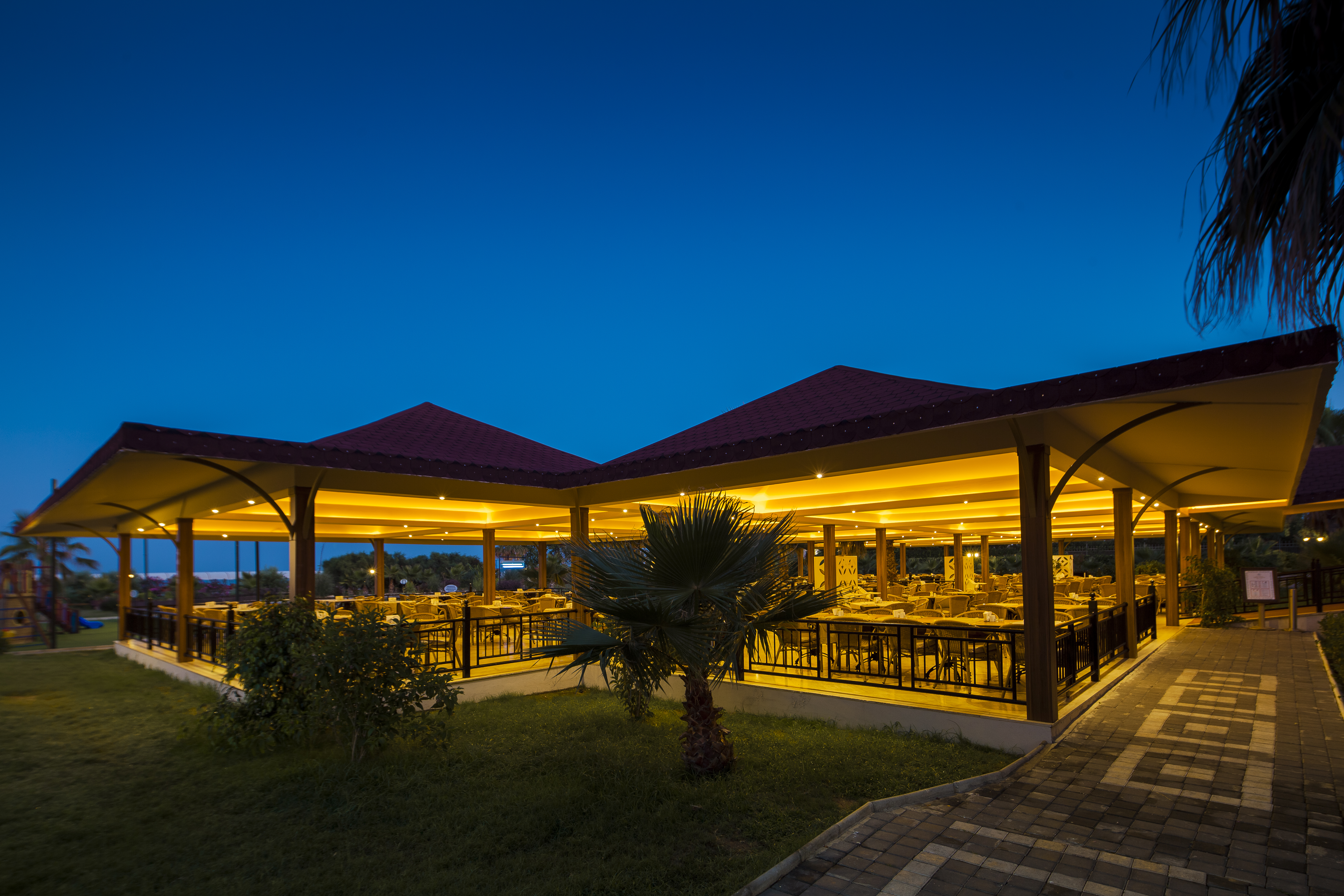 

Bari - Kizilagac - Club Hotel Turan Prince World Select Villa