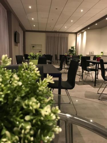 

Catania - Reggio Emilia - NovaHotel