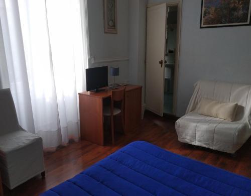 

Cagliari - Ventimiglia - Hotel Lucciola