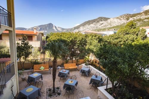 

Napoli - Dorgali - Hotel La Playa