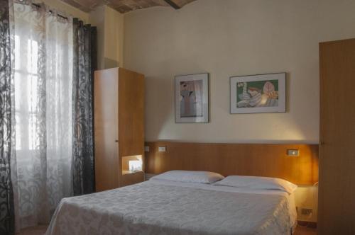 

Milano - Volterra - Il Vecchio Mulino