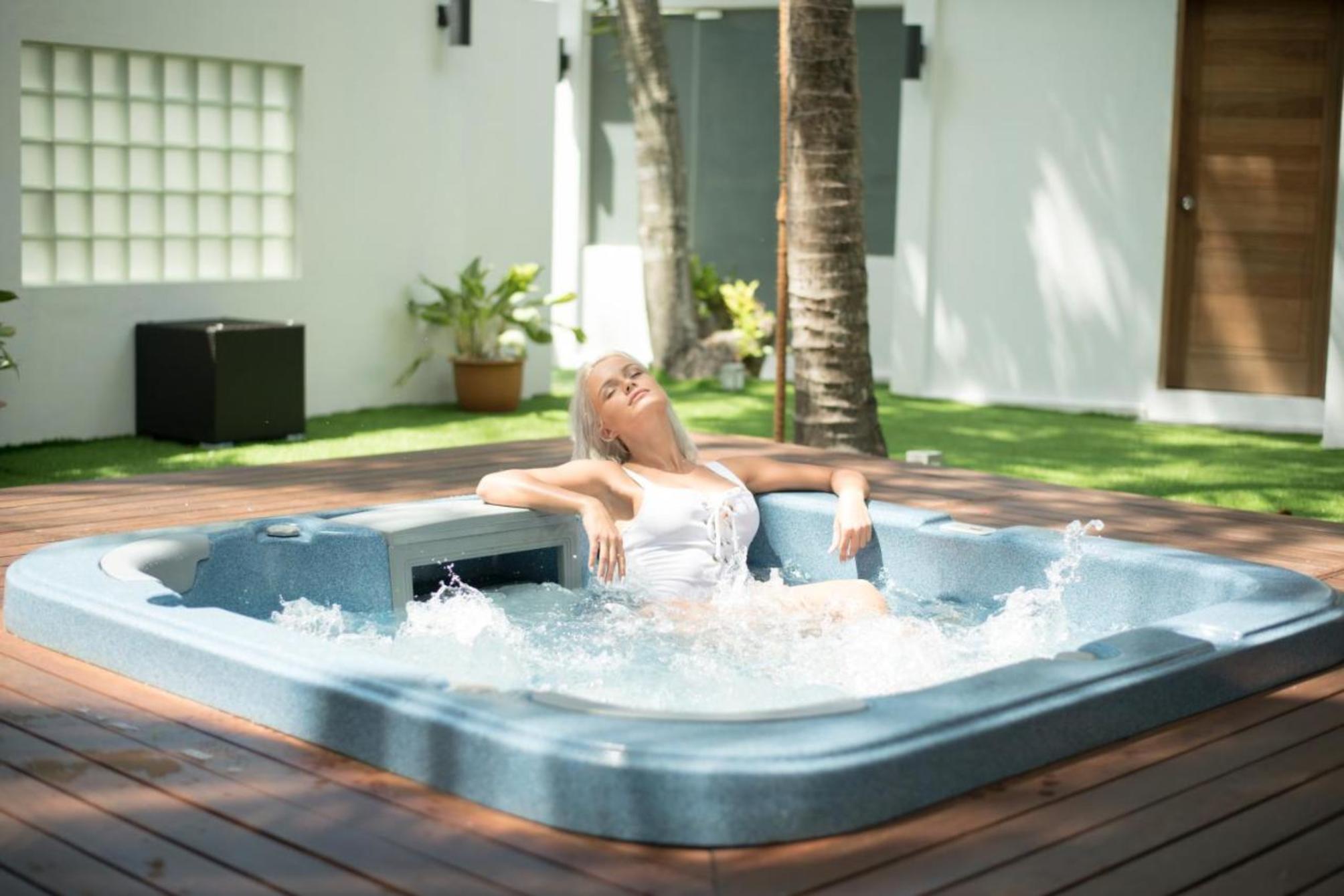 

Milano - Atollo di Lhaviyani - Cocoon Maldives - All Inclusive
