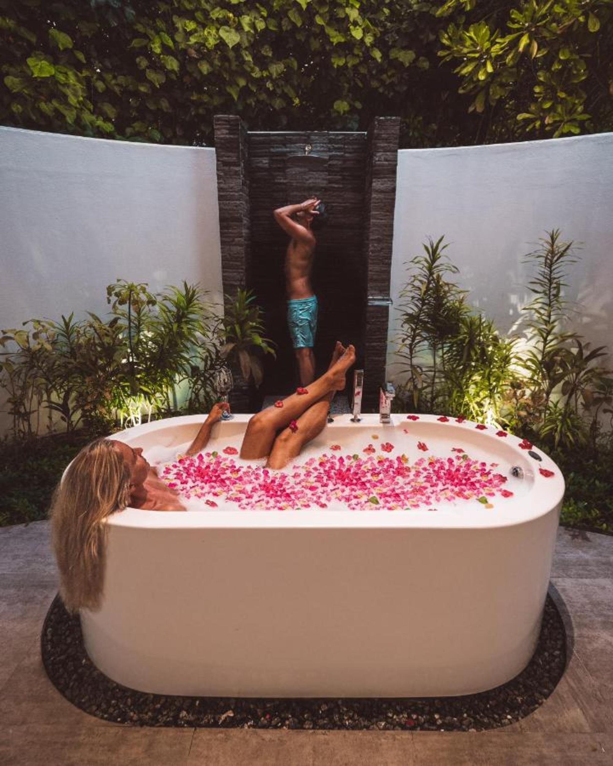 

Bari - Atollo di Lhaviyani - Fushifaru Maldives