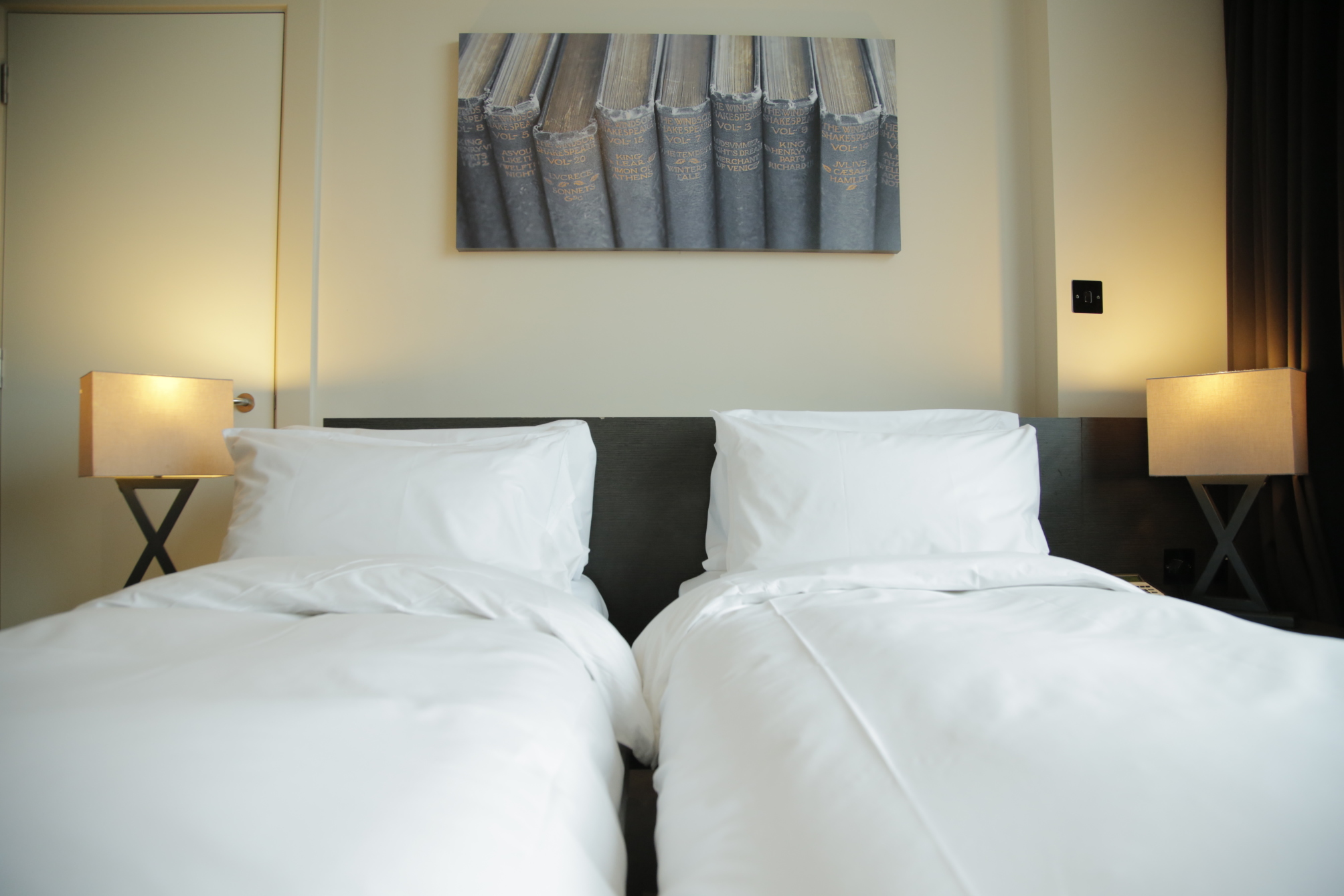 

Pisa - Slough - Hotel Xanadu