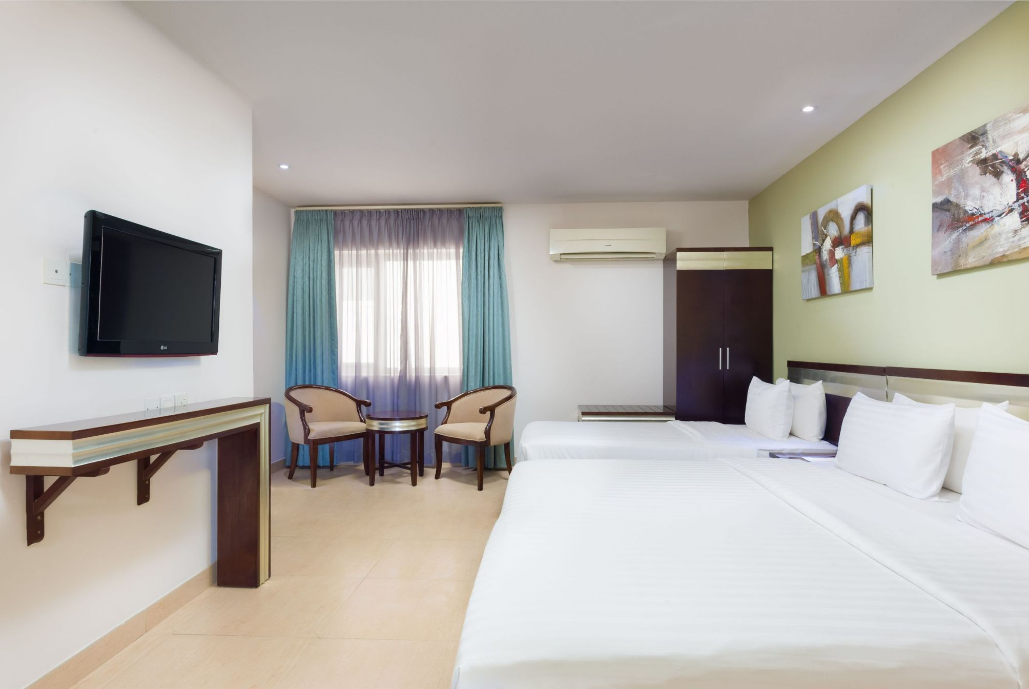 

Milano - Sarūq - Centara Life Muscat Dunes Hotel