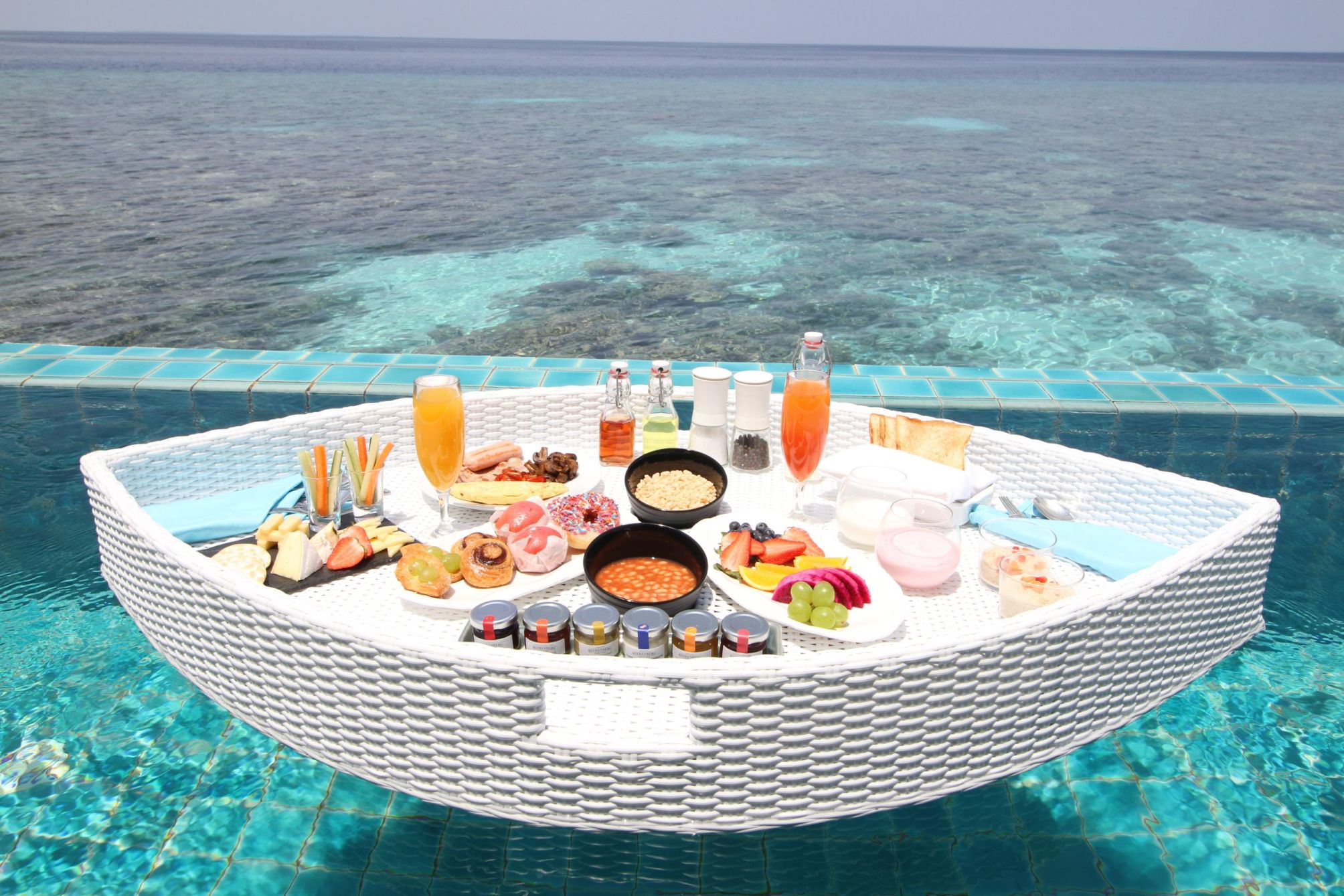 

Catania - Isola di Dhangethi - Machchafushi Island Resort & Spa Maldives, The Centara Collection