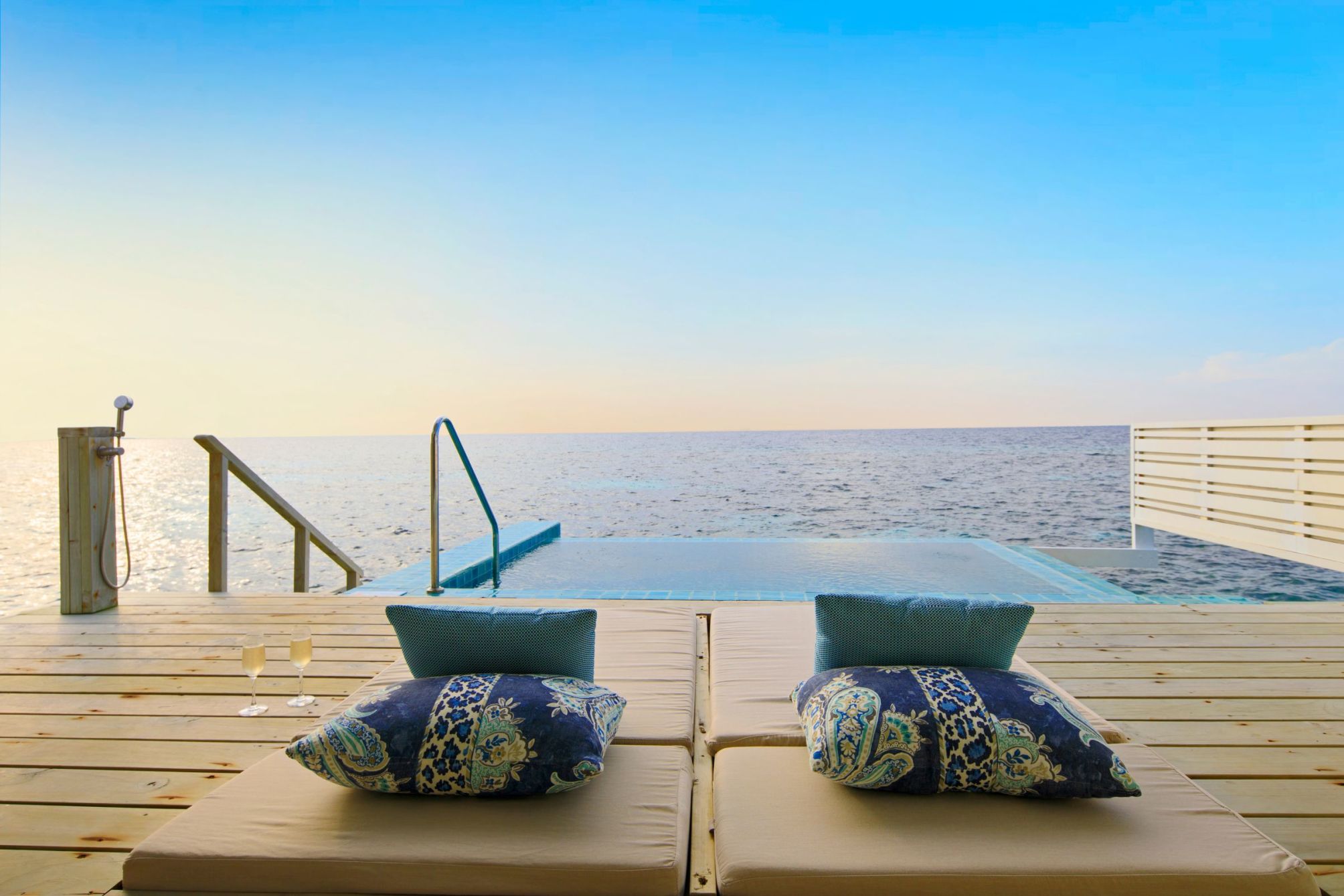 

Bologna - Machchafushi - Centara Grand Island Resort & Spa Maldives