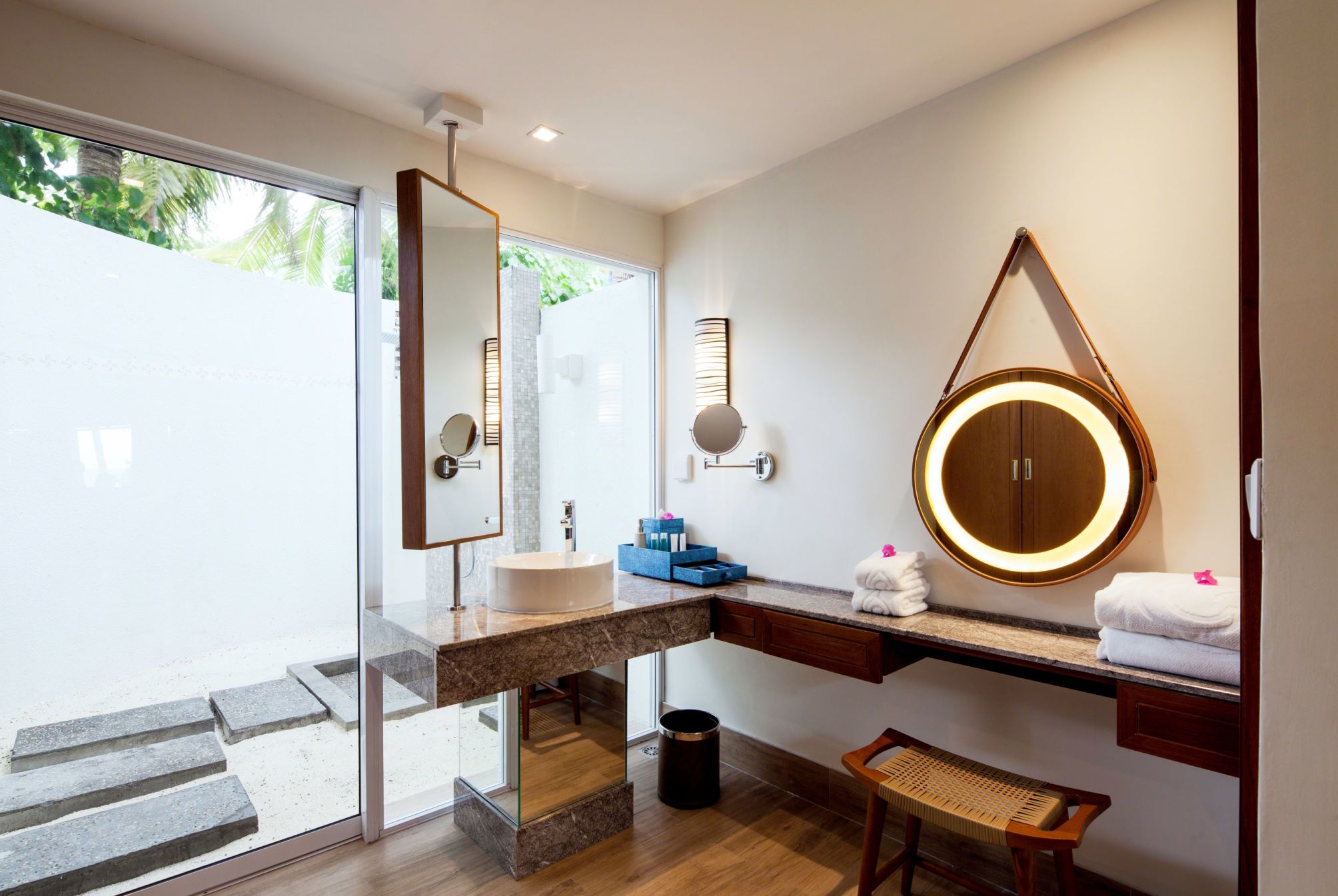 

Milano - Machchafushi - Centara Grand Island Resort & Spa Maldives
