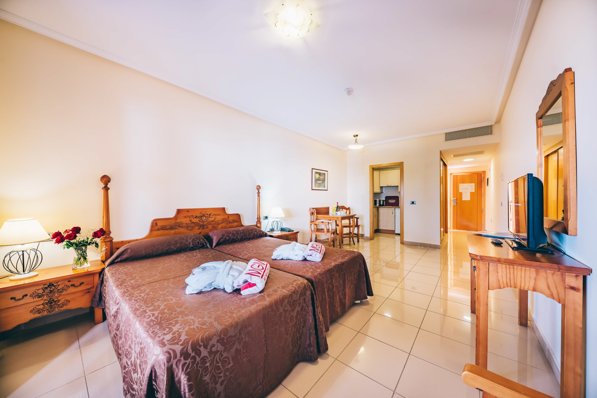 

Bari - Tenerife Sud, Isole Canarie - Grand Muthu Golf Plaza Hotel & Spa