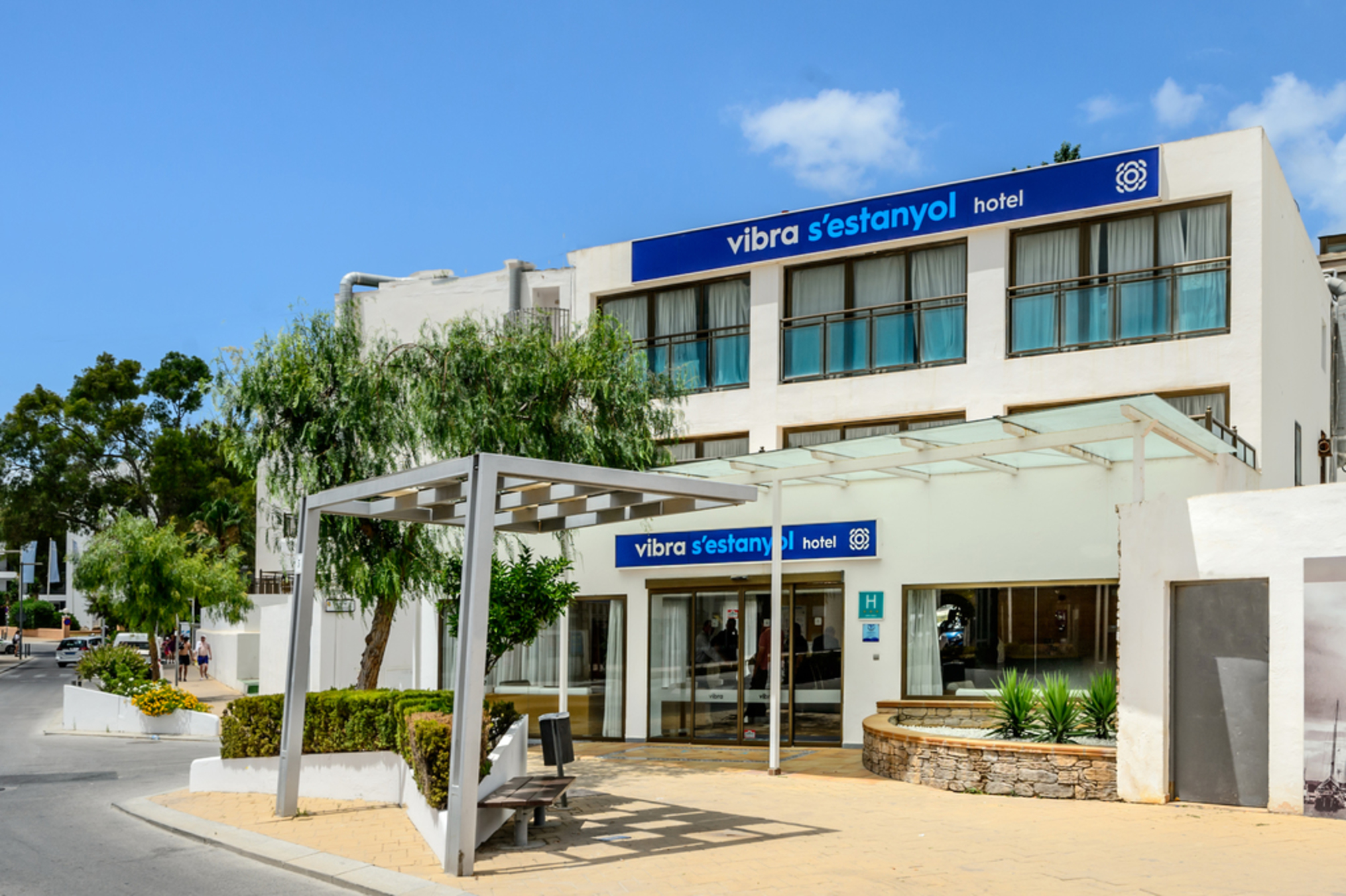 

Bologna - San Antonio de Portmany, Ibiza - Hotel Vibra S'Estanyol