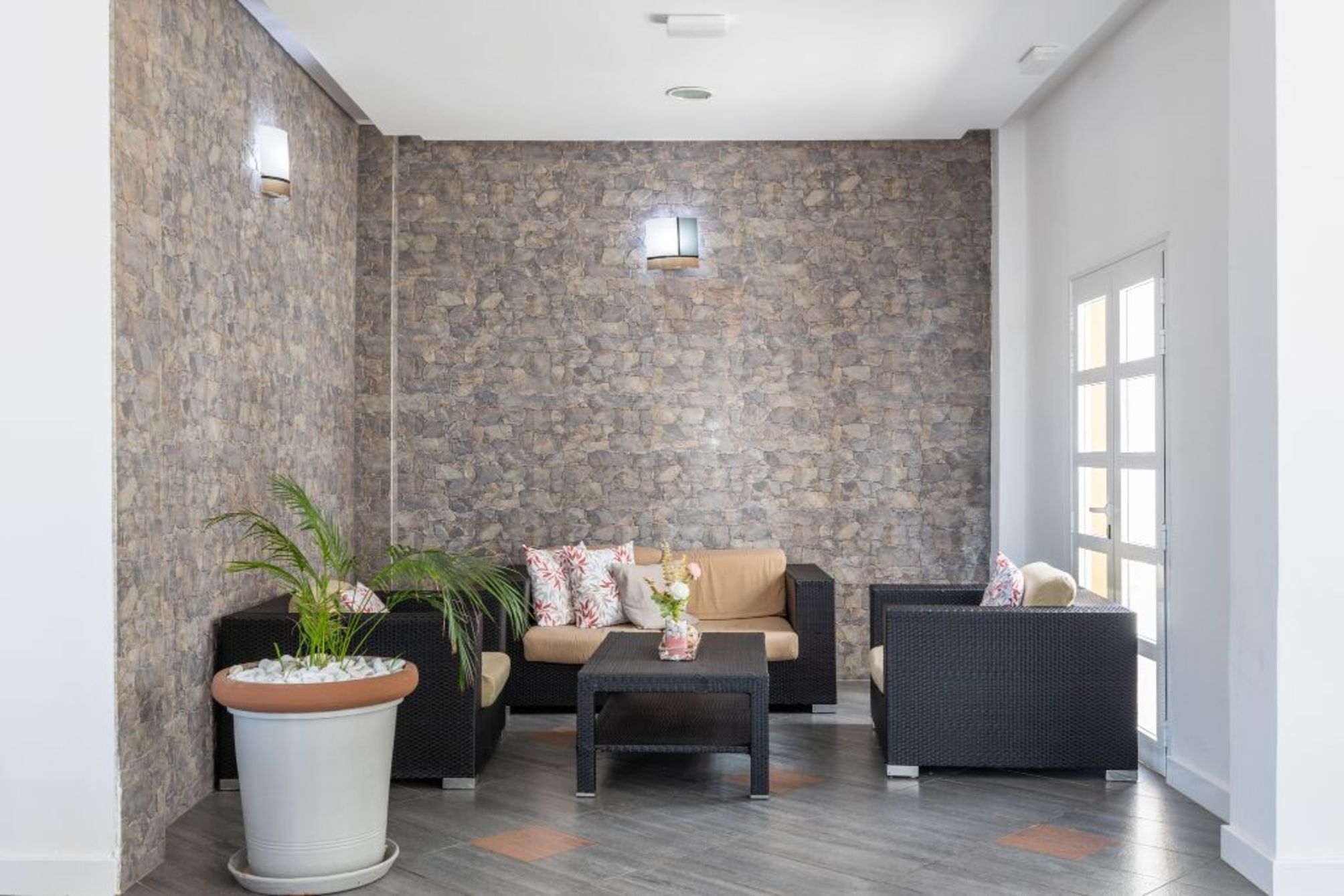 

Venezia - Playa Honda (Lanzarote) - Apartamentos LIVVO Morromar
