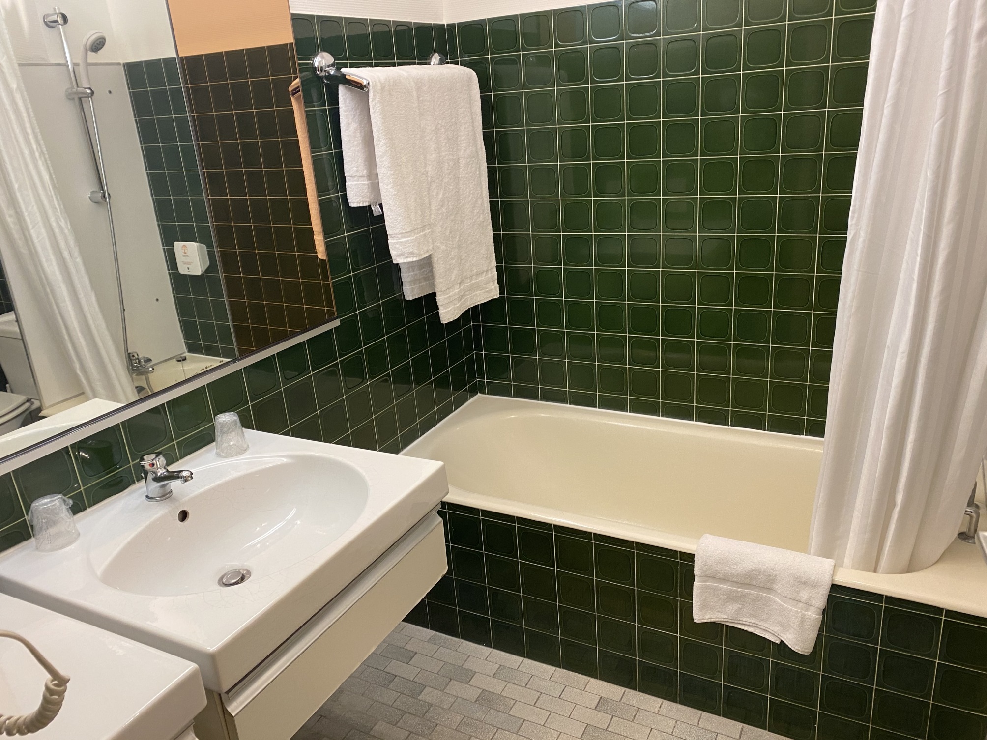 

Venezia - Lione - Adonis Lyon Est Hôtel Artys