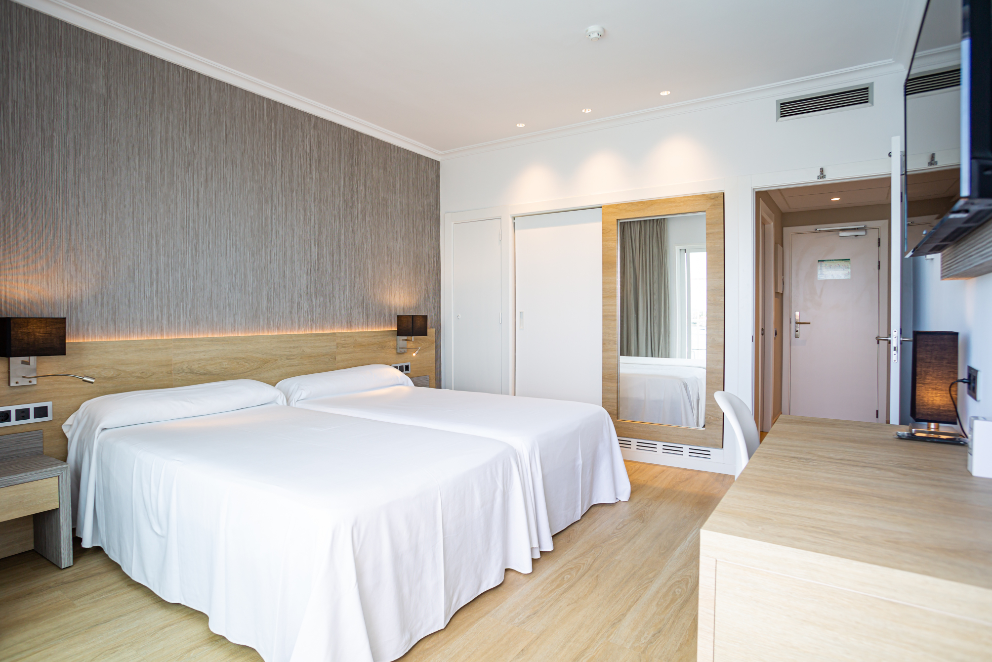 

Bari - Cala Llonga - Hotel Simbad