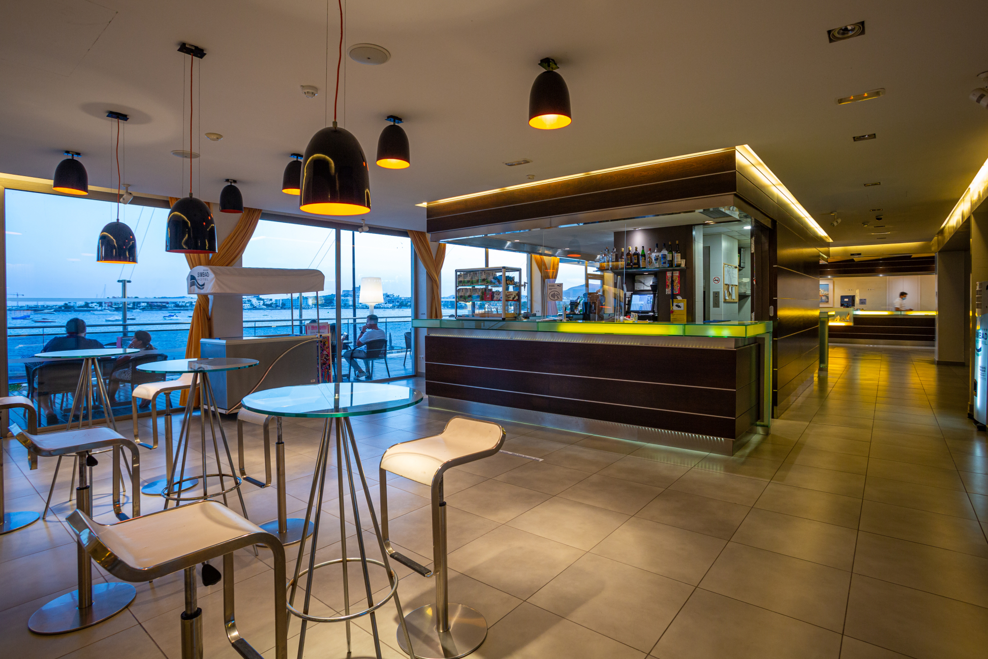 

Milano - Playa d'en Bossa, Ibiza - Hotel Simbad Ibiza