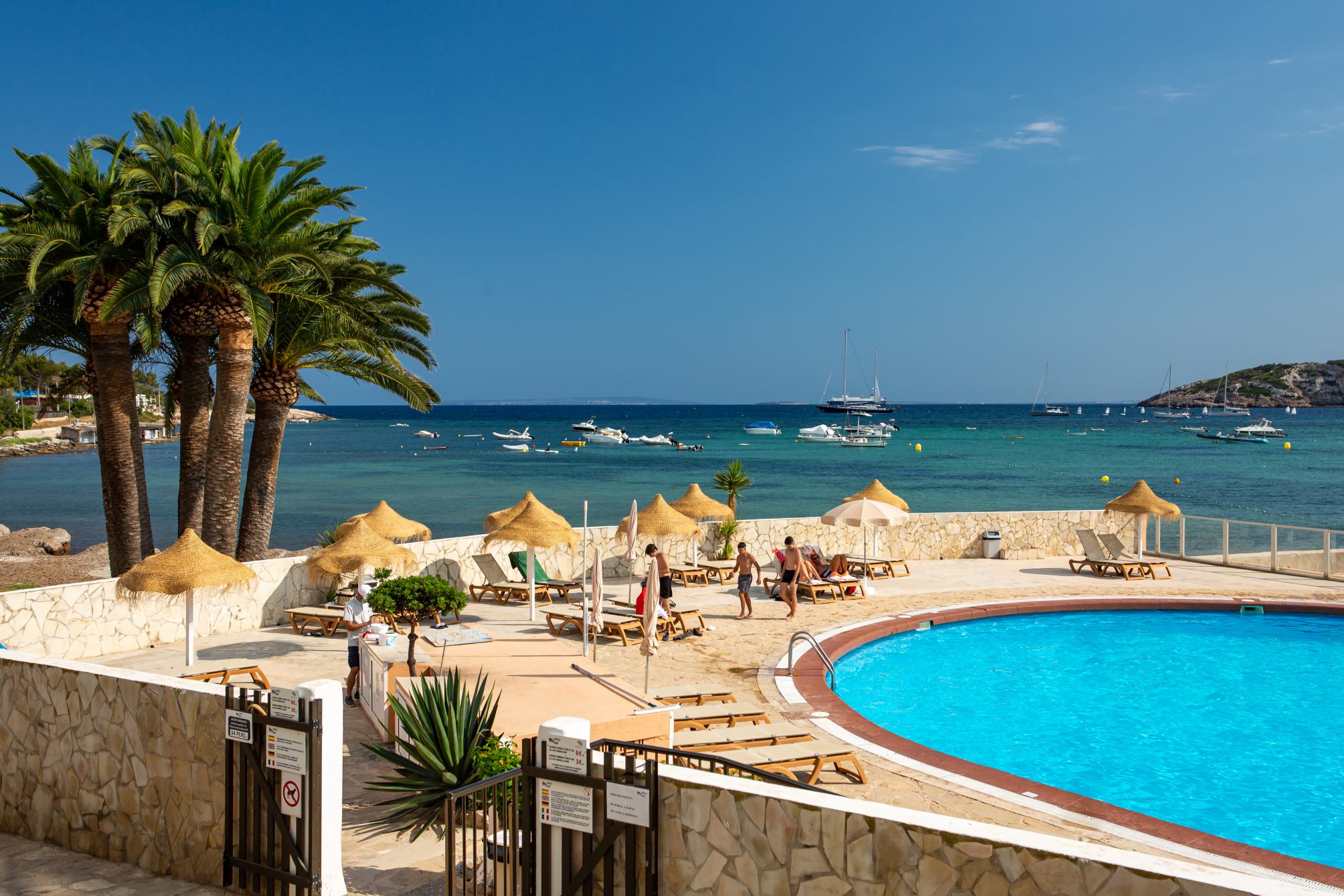 

Pisa - Playa d'en Bossa, Ibiza - Hotel Simbad