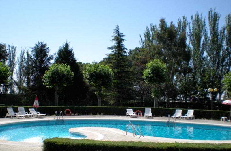 

Roma - Pinto - TRYP Madrid Getafe Los Angeles Hotel