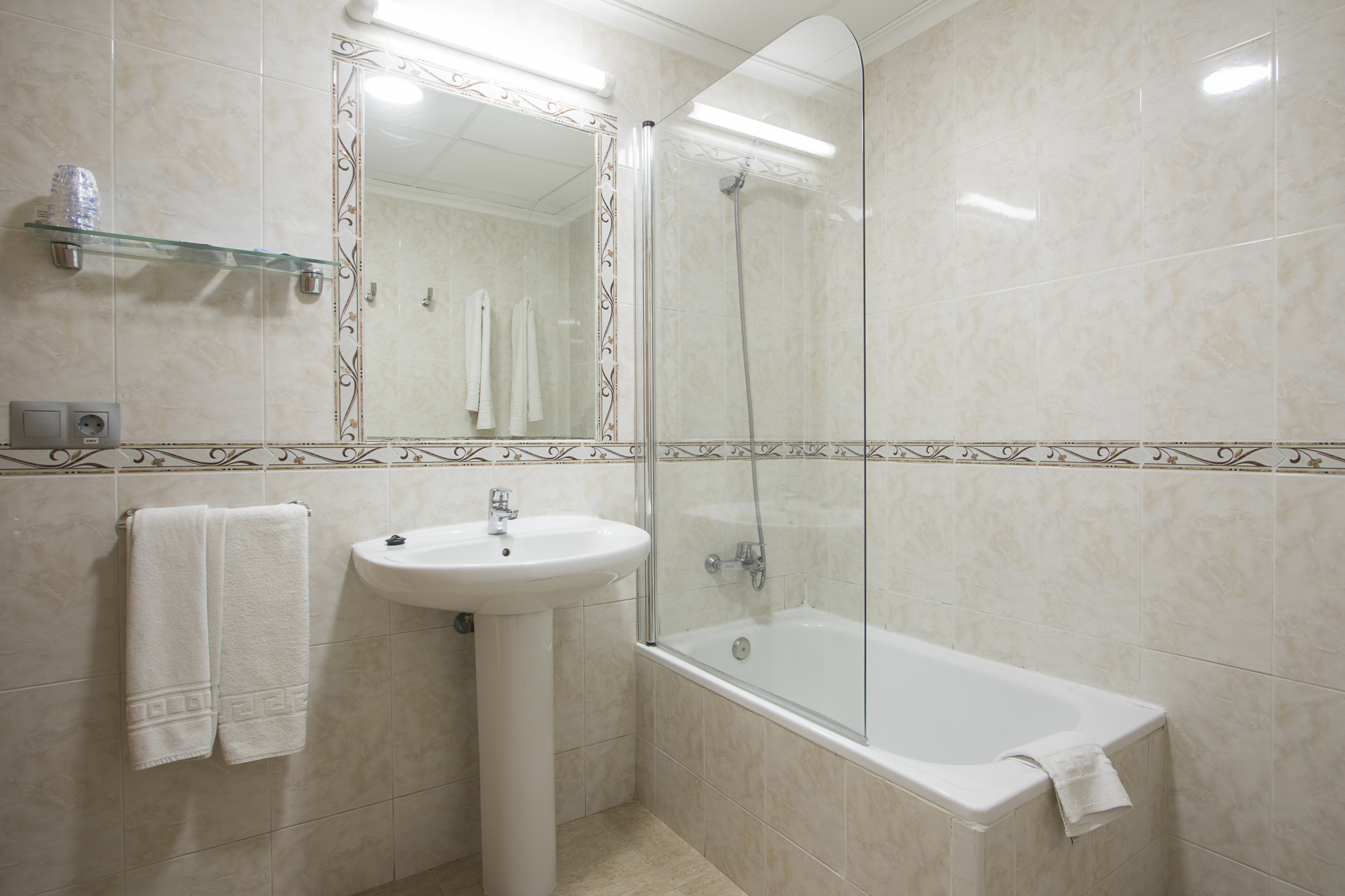 

Milano - Alfaz del Pi - Hotel Benidorm City Olympia