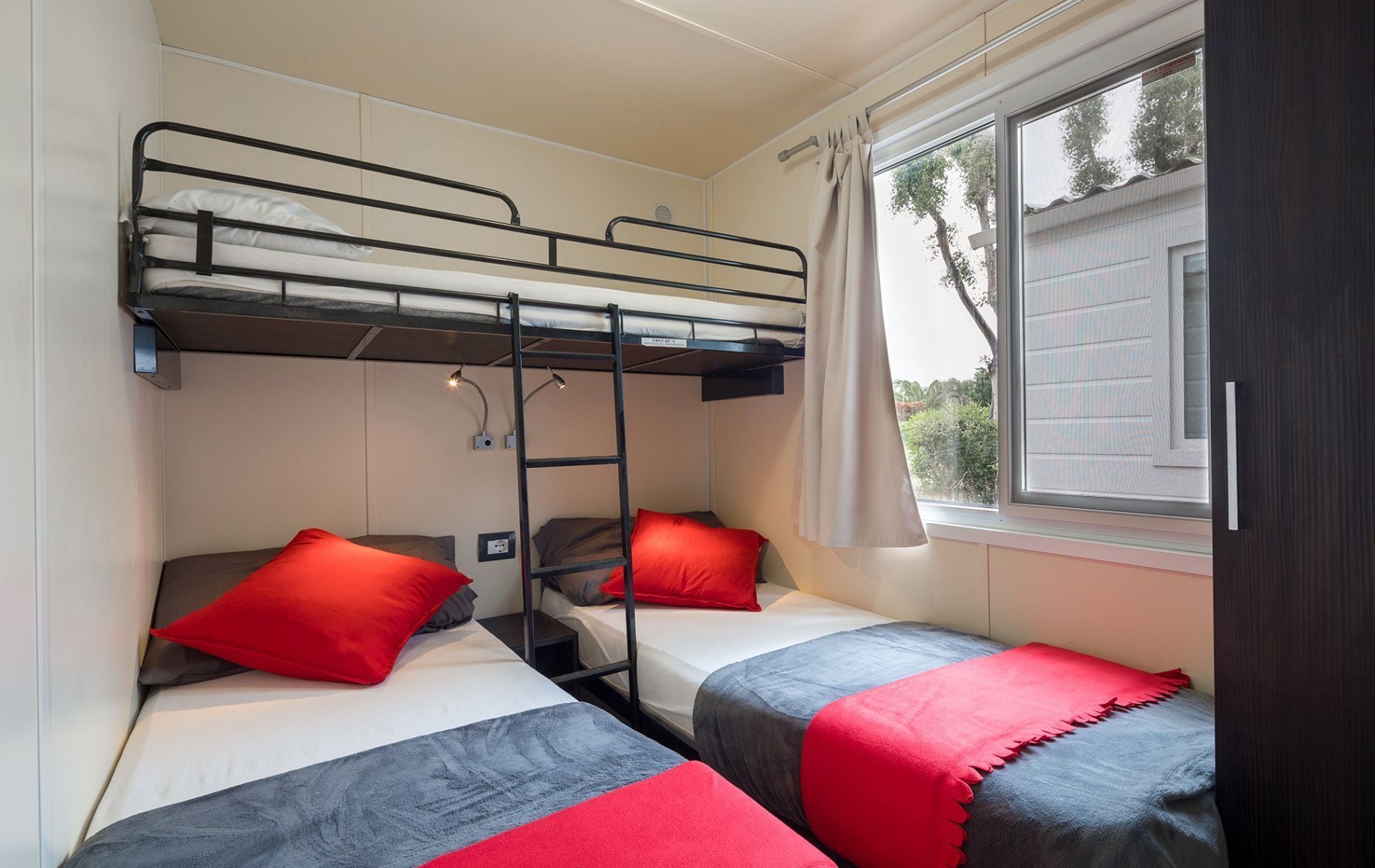 

Torino - Porto Cervo - Camping Village Isuledda