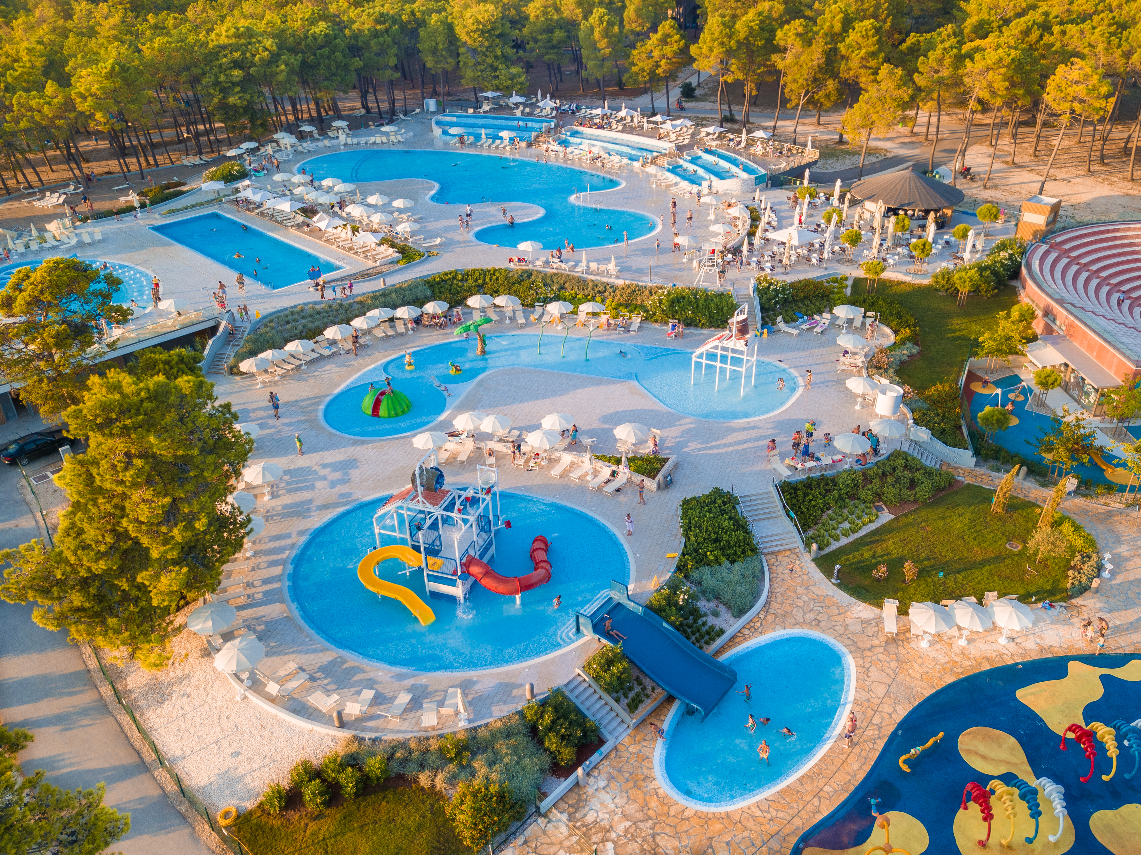 

Milano - Privlaka, Zara - Zaton Holiday Resort
