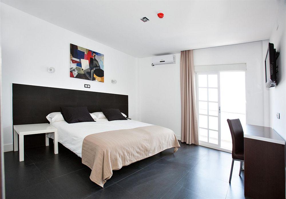 

Torino - Torremolinos - Hotel Natursun