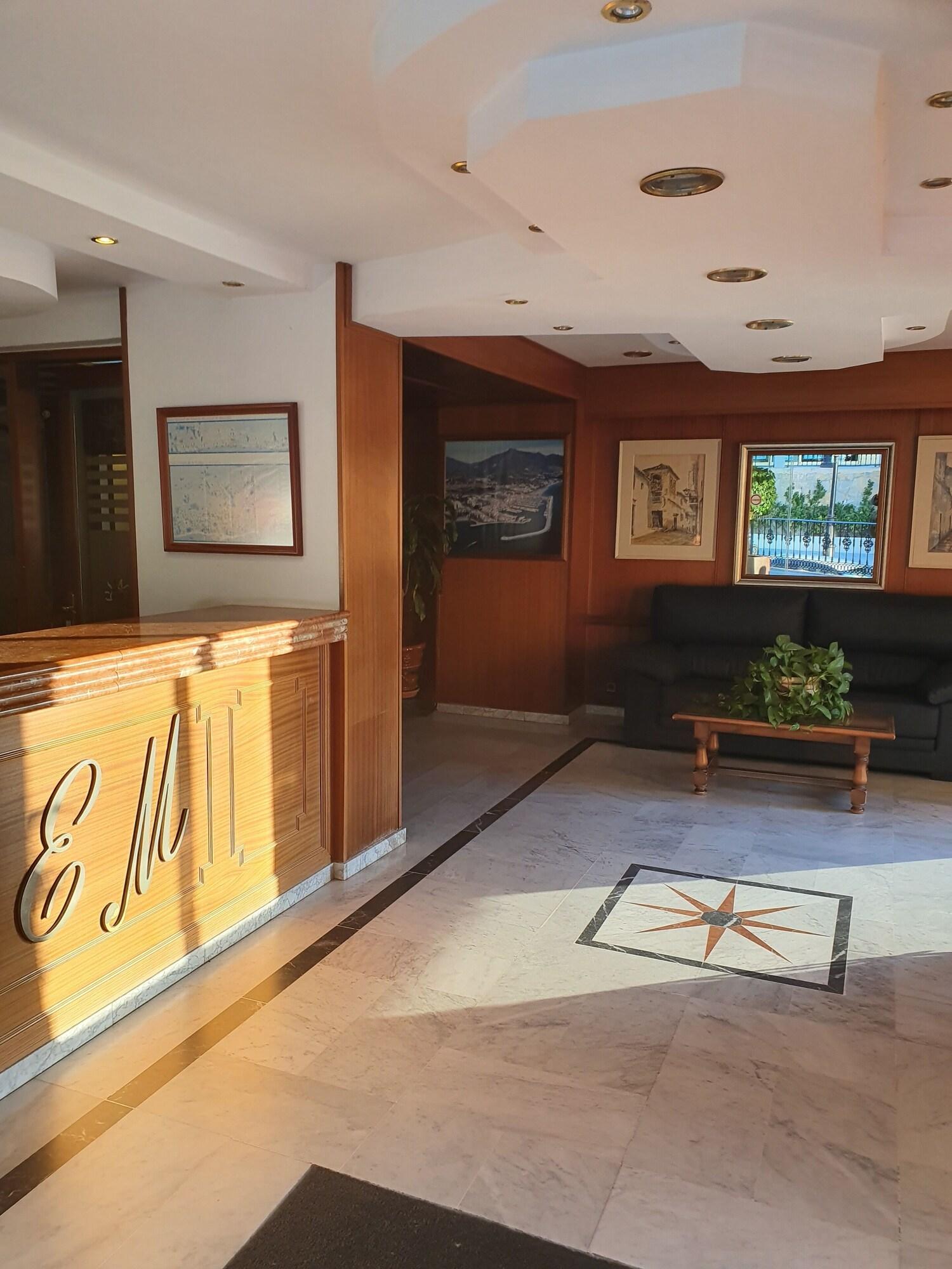 

Milano - Marbella, Costa del Sol - Apartamentos Mediterraneo