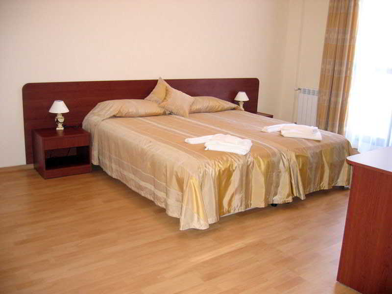 

Milano - Borovets - Persey Flora Apartments