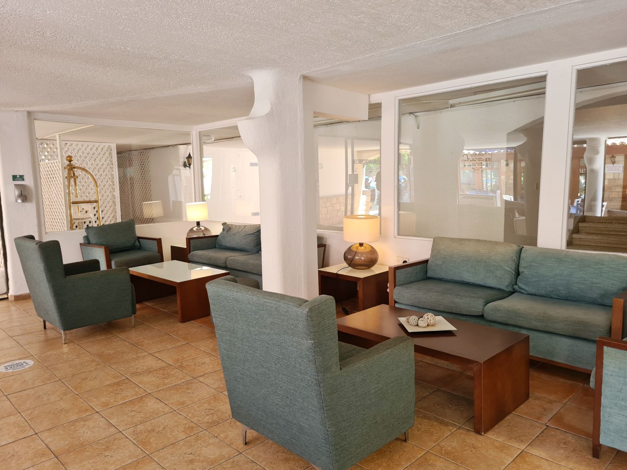 

Milano - Geroskipou - Basilica Holiday Resort